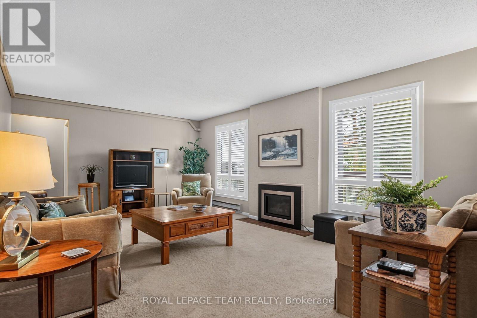 37c Stonehaven Drive Property Photo 2