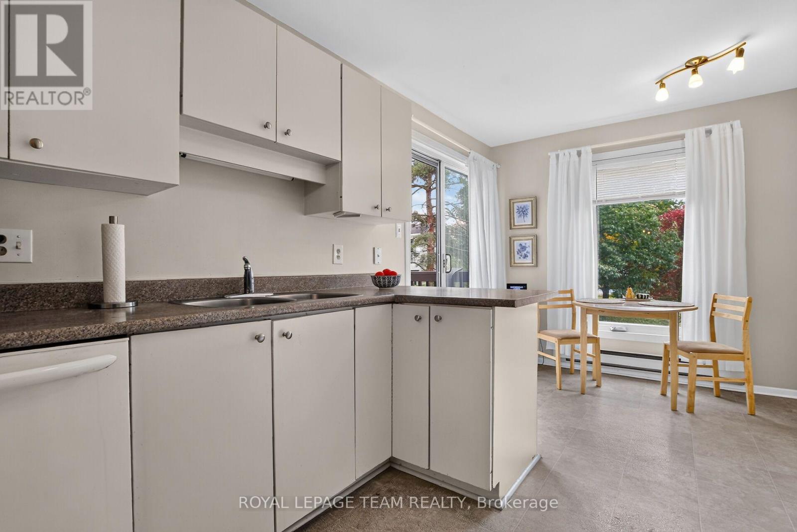 37c Stonehaven Drive Property Photo 5