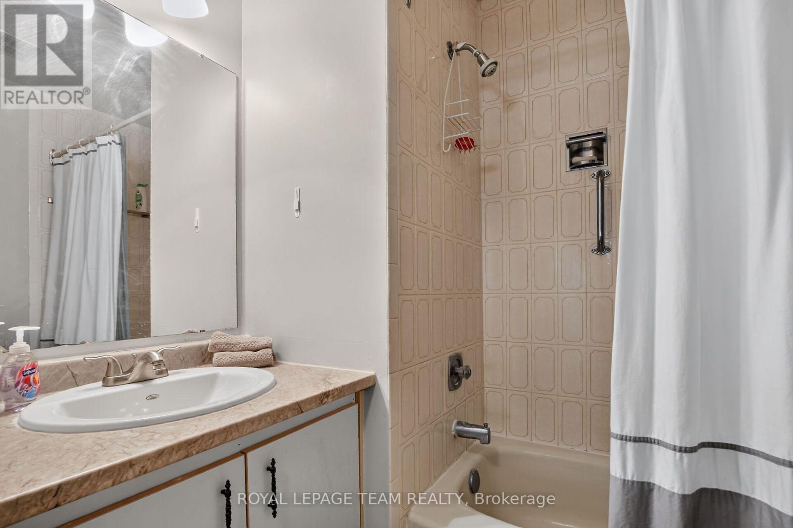 37c Stonehaven Drive Property Photo 18
