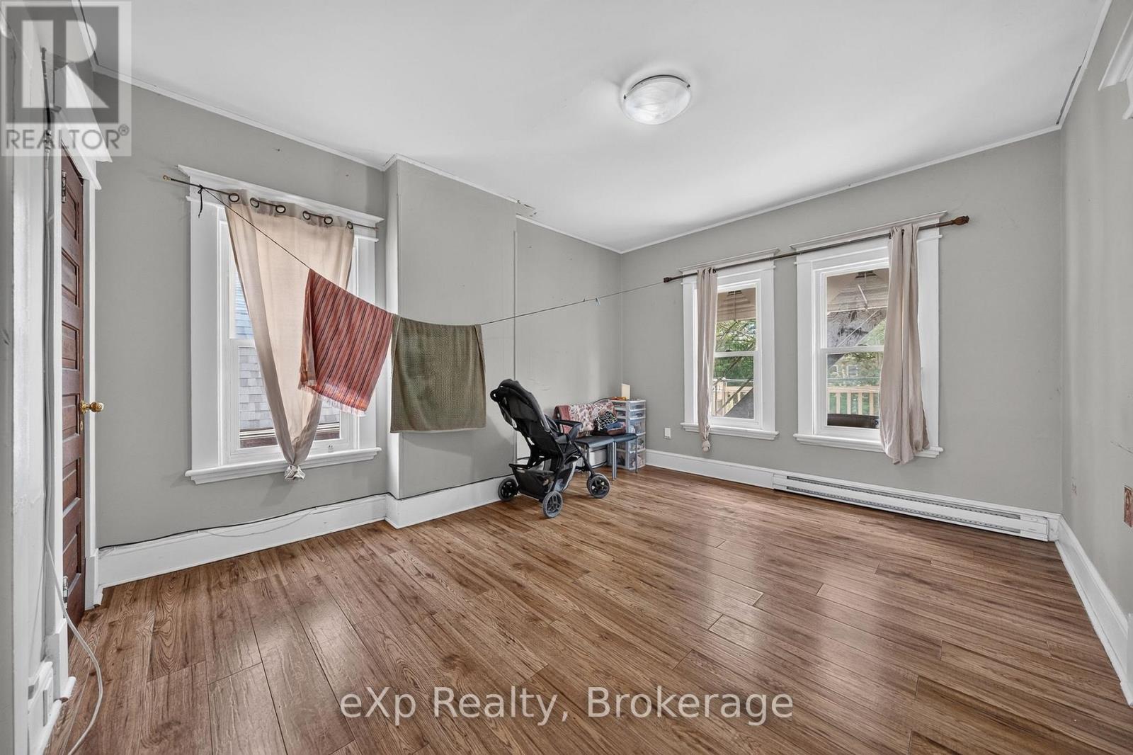 126 Chatham Street Property Photo 11