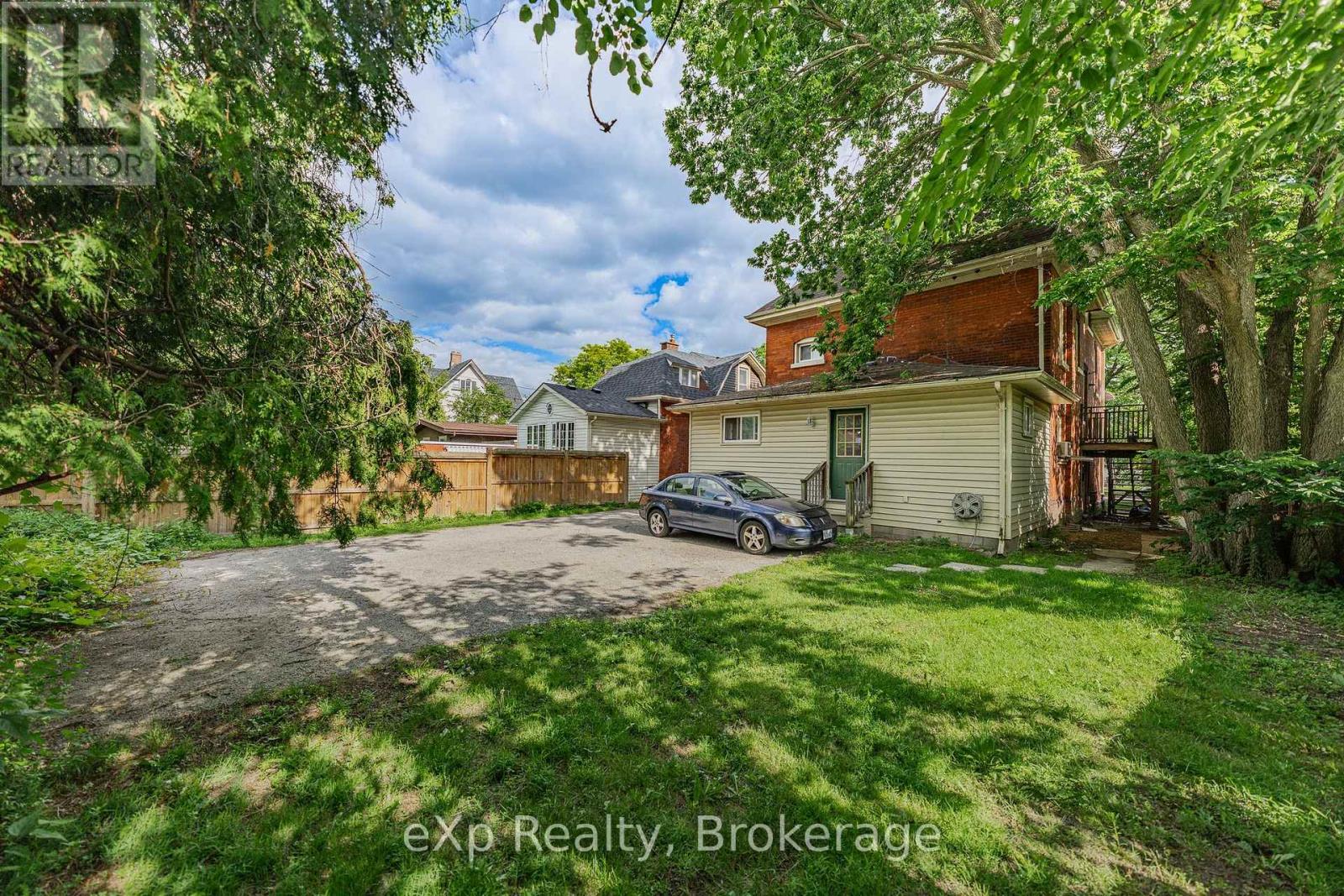 126 Chatham Street Property Photo 32
