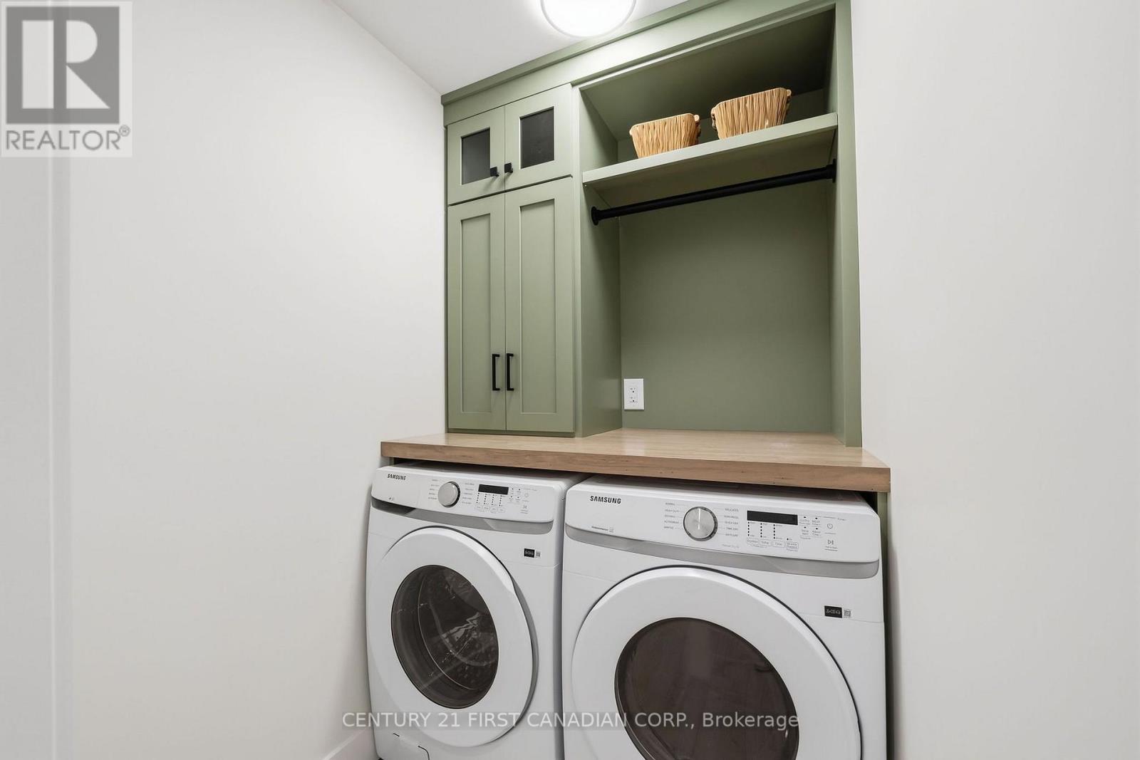 121 Addison Avenue Property Photo 26