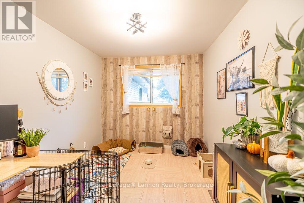 1565 Mountain Road Property Photo 16