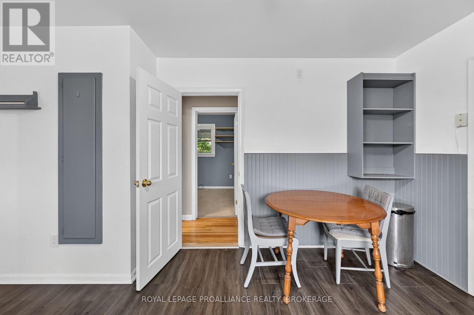 39 Fairfield Boulevard Property Photo 5