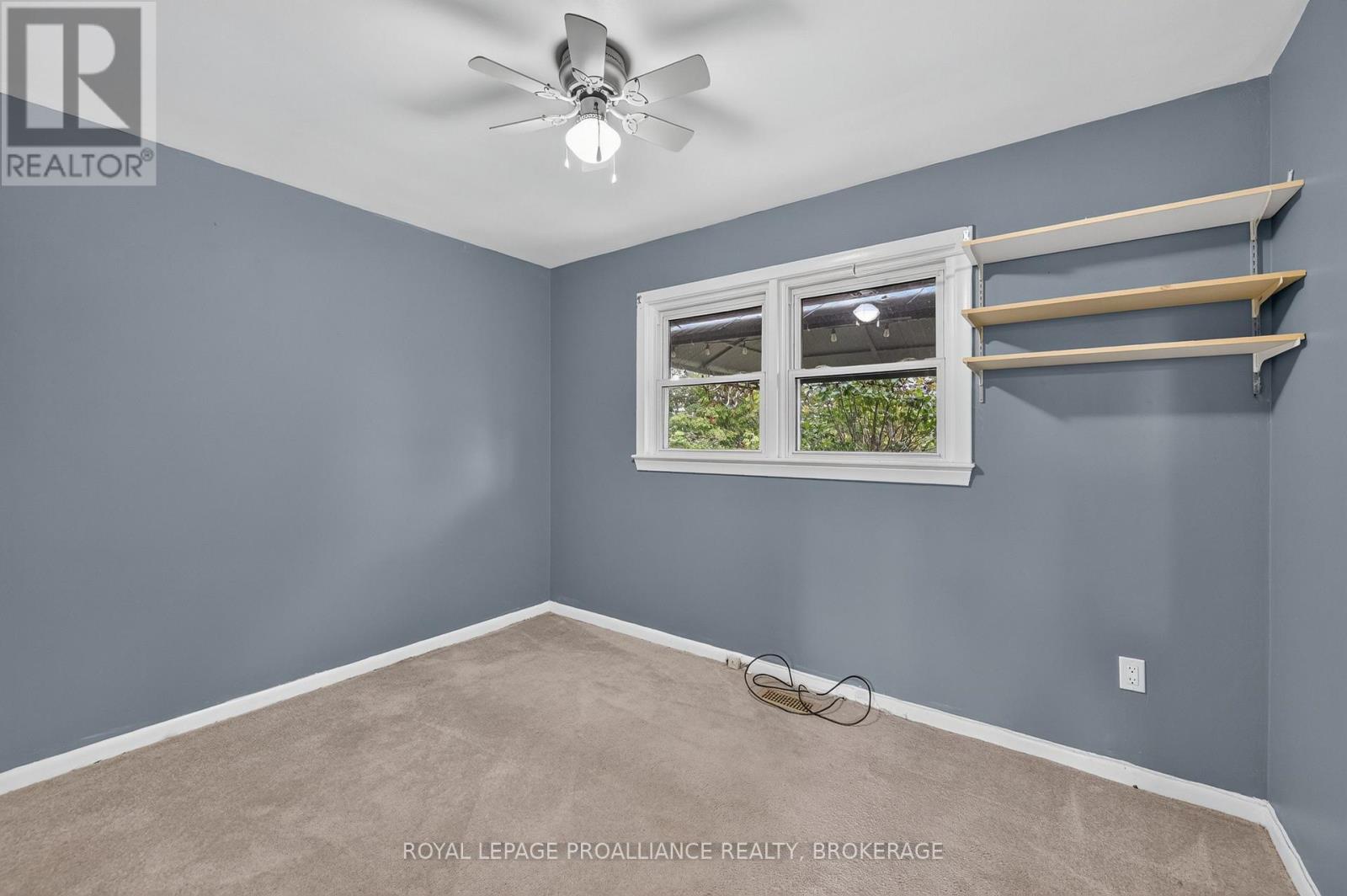 39 Fairfield Boulevard Property Photo 11