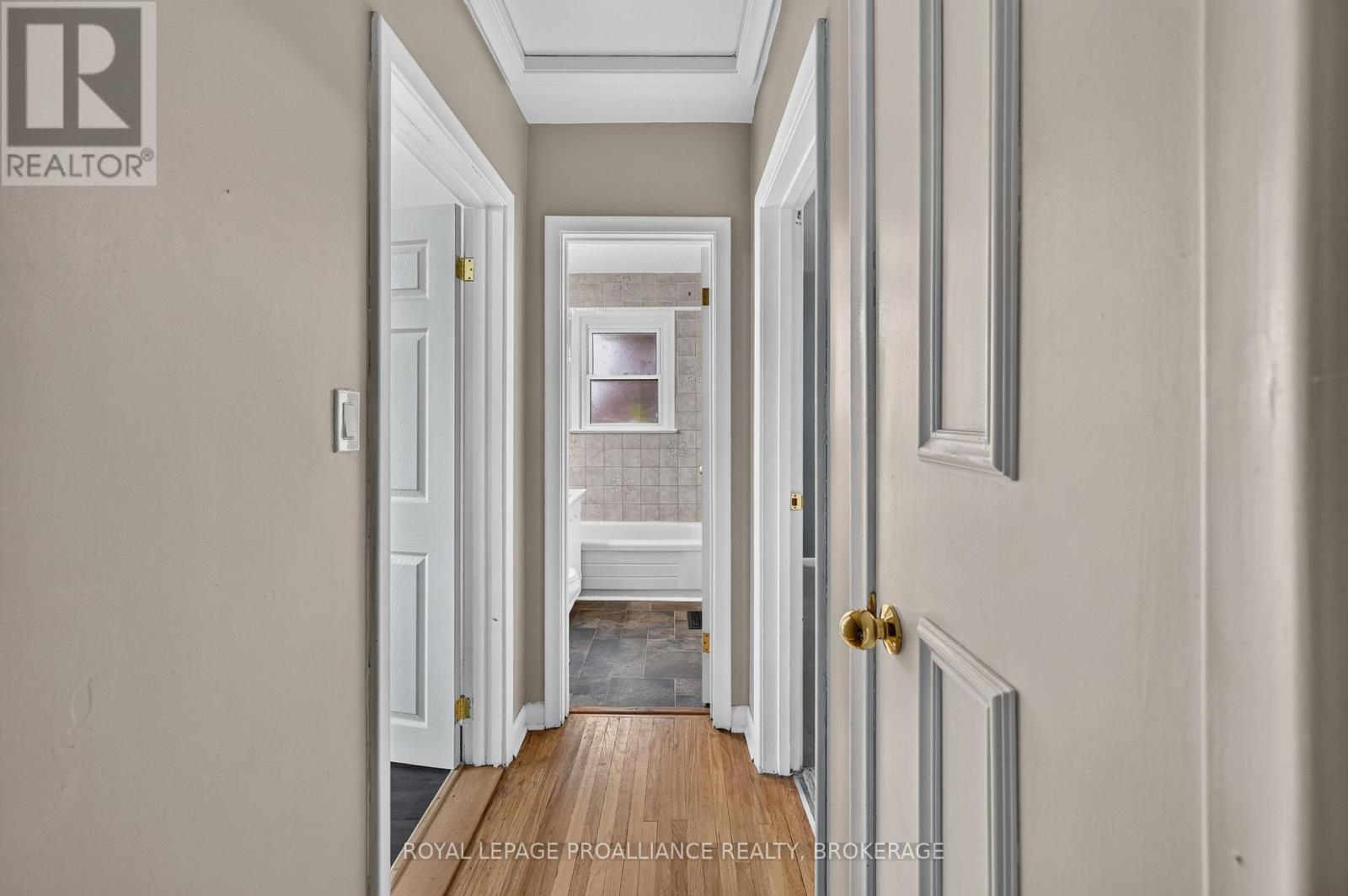 39 Fairfield Boulevard Property Photo 12