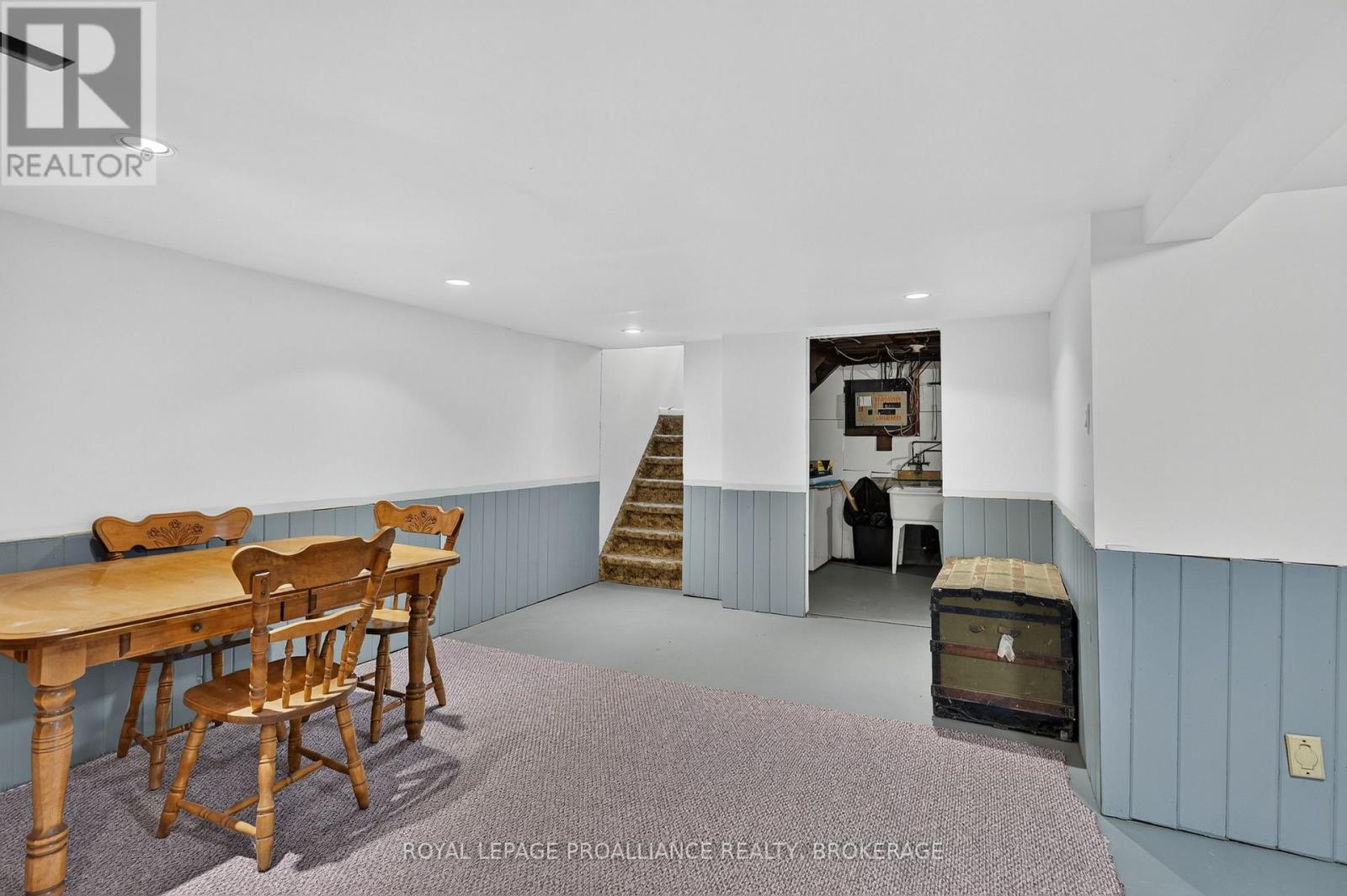 39 Fairfield Boulevard Property Photo 18