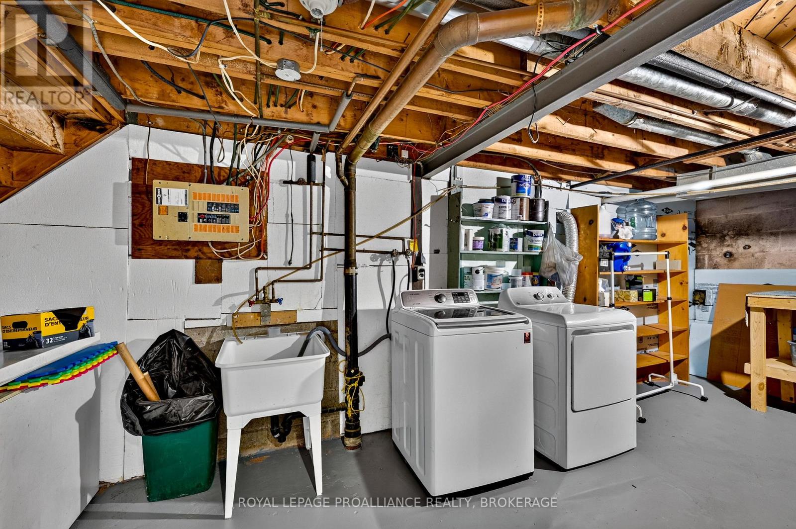 39 Fairfield Boulevard Property Photo 23