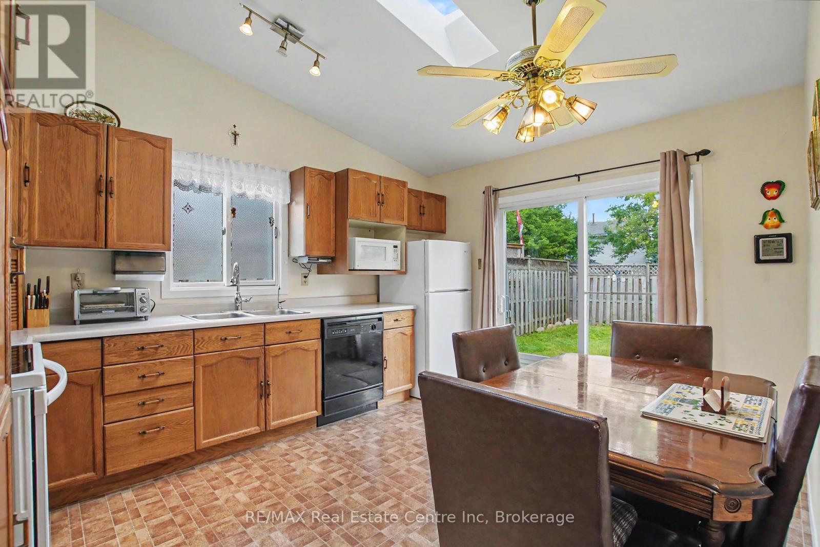 78 Rolling Meadows Drive Property Photo 12