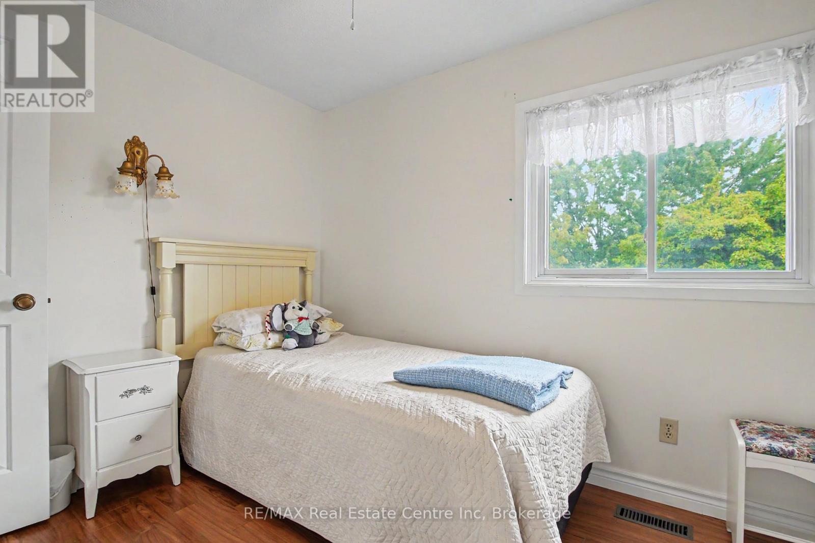 78 Rolling Meadows Drive Property Photo 28