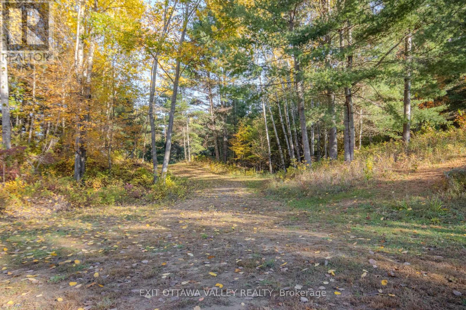 12894 Highway 60 Highway Property Photo 45