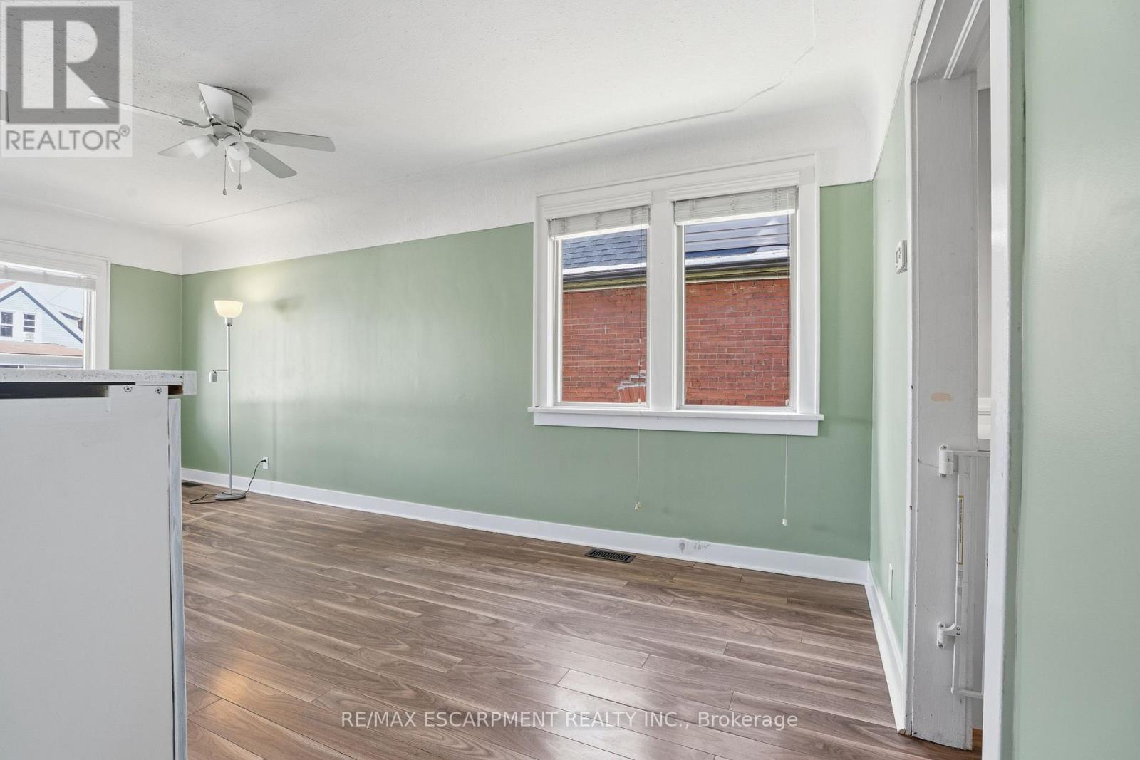 96 Paling Avenue Property Photo 8