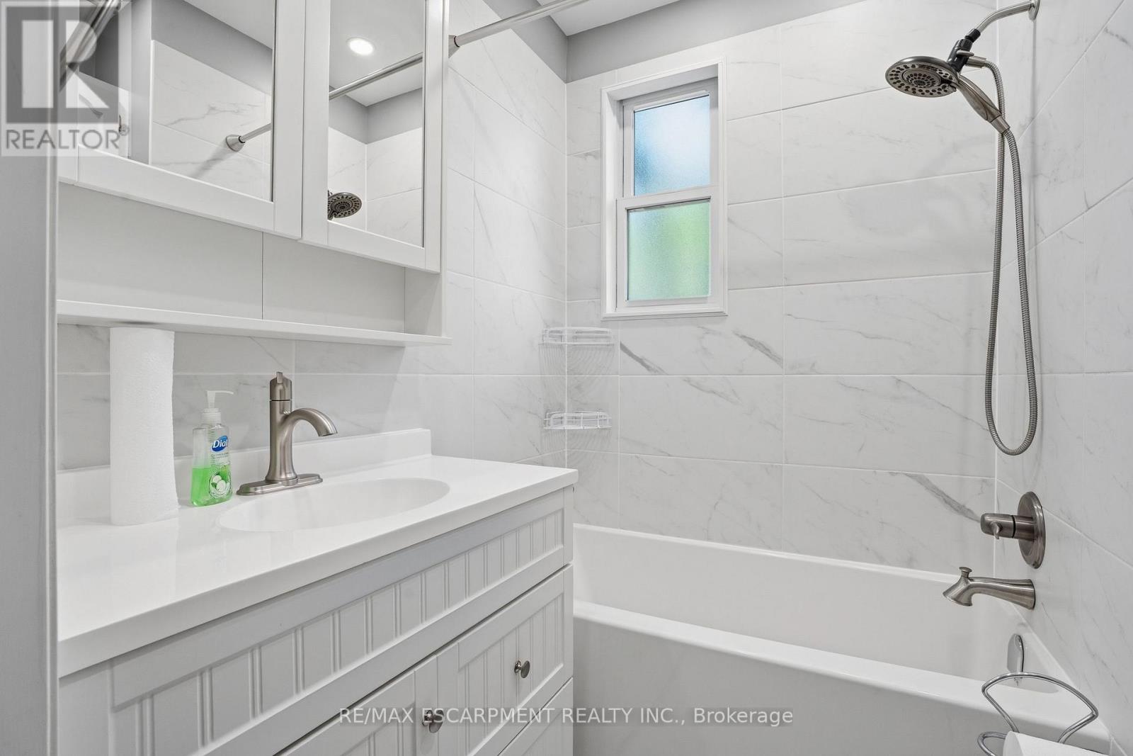 96 Paling Avenue Property Photo 16