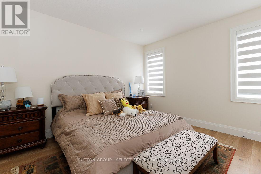 1286 Silverfox Drive Property Photo 32