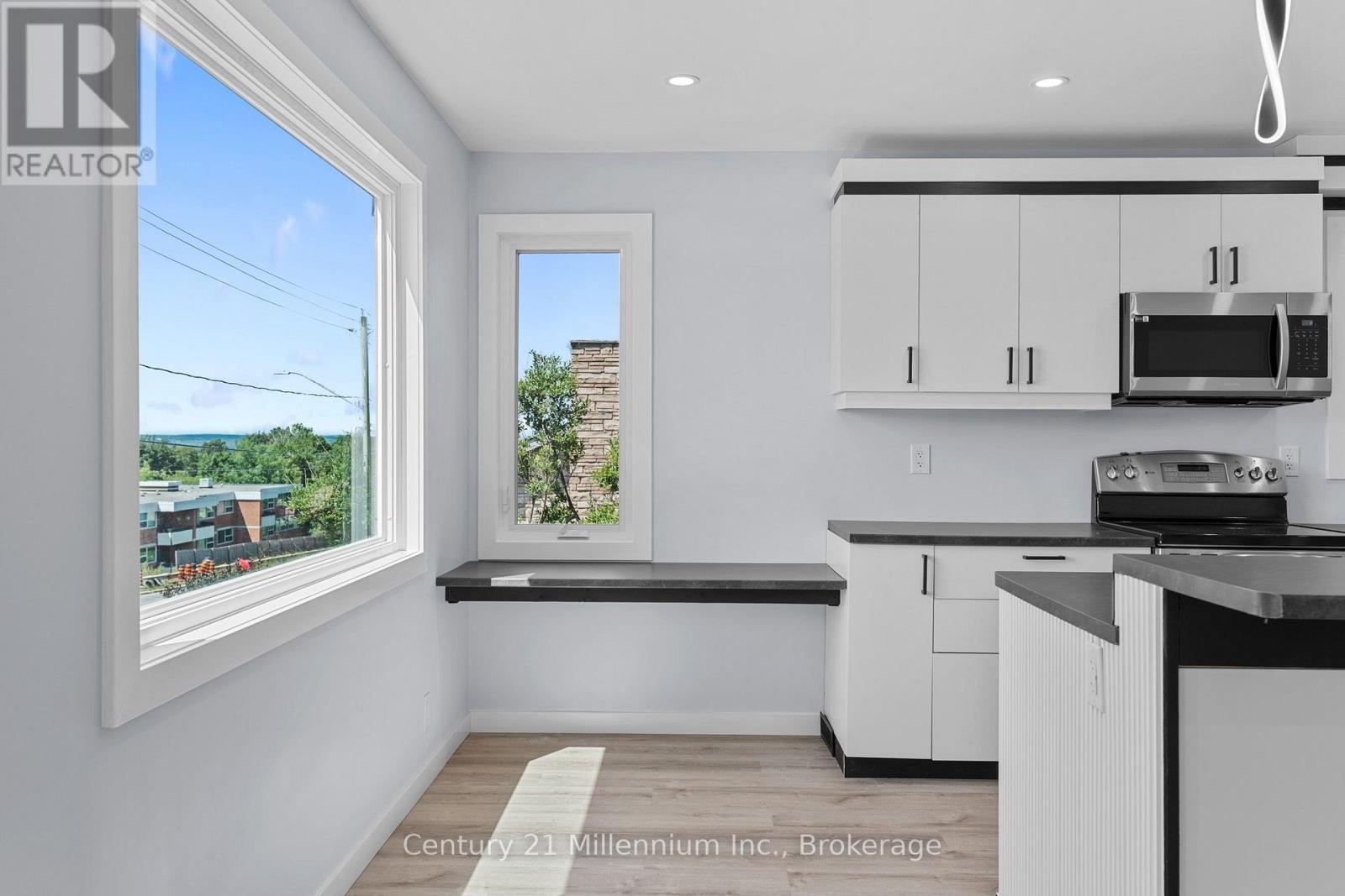 873 9th Avenue E Property Photo 29