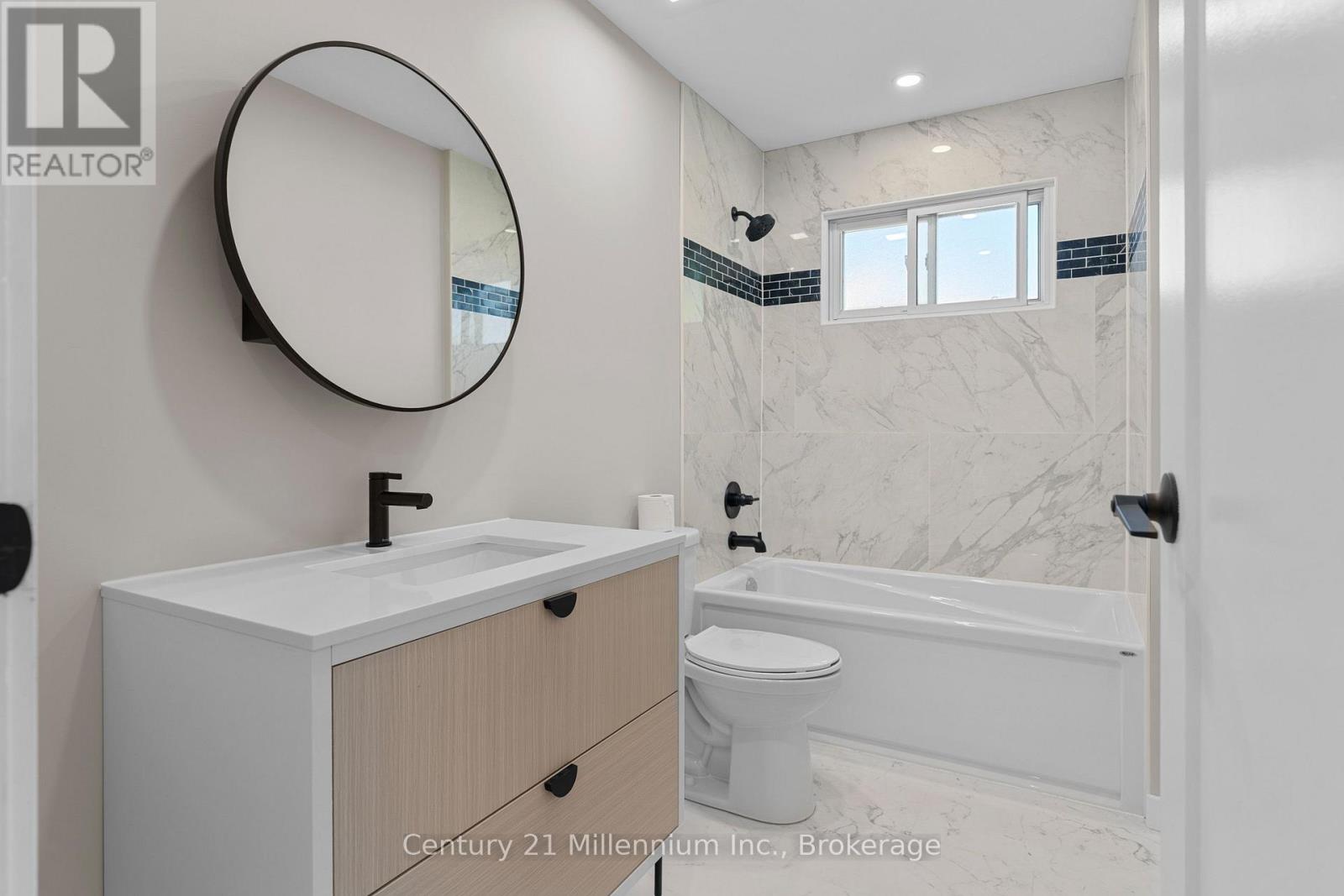 873 9th Avenue E Property Photo 36