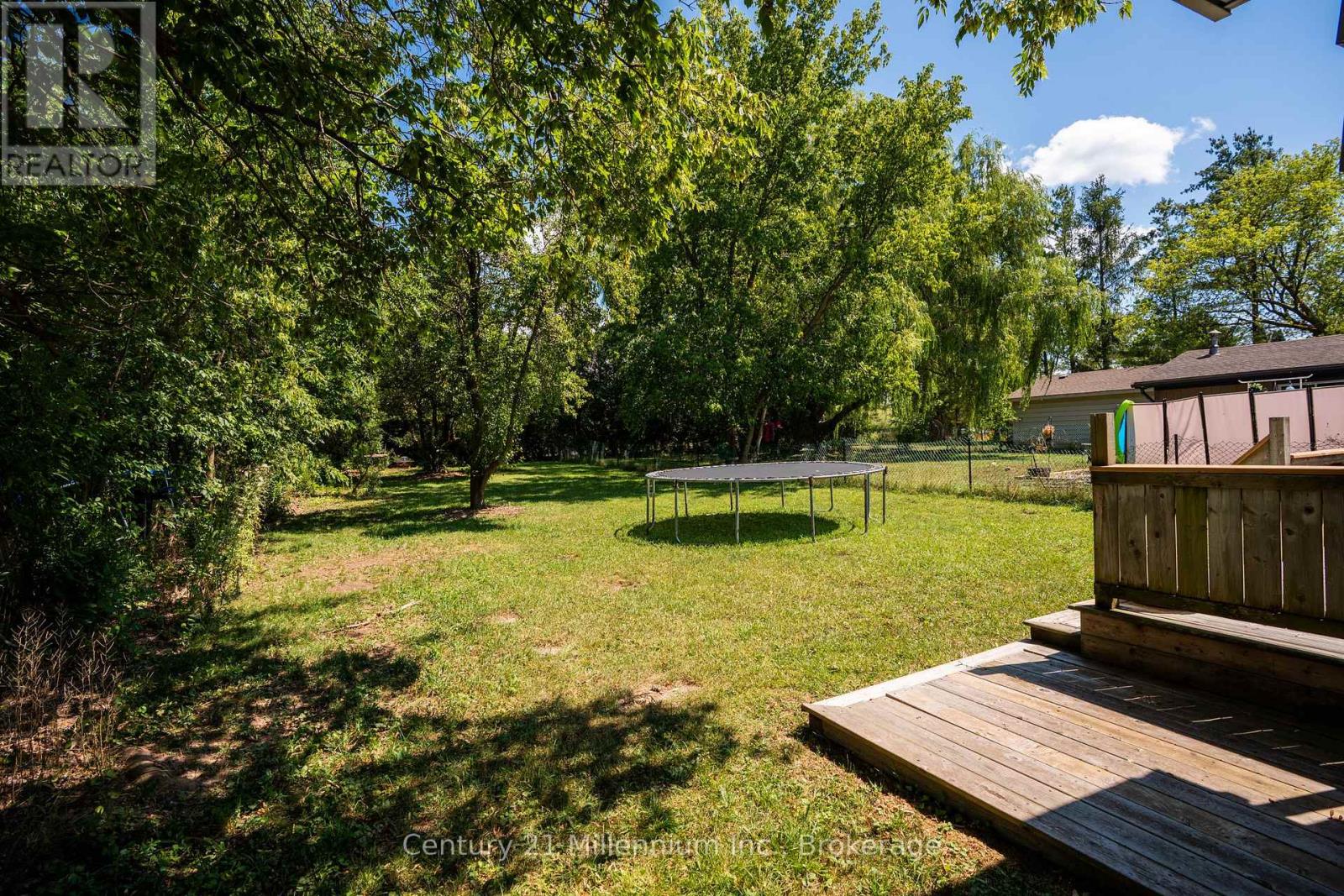 873 9th Avenue E Property Photo 45