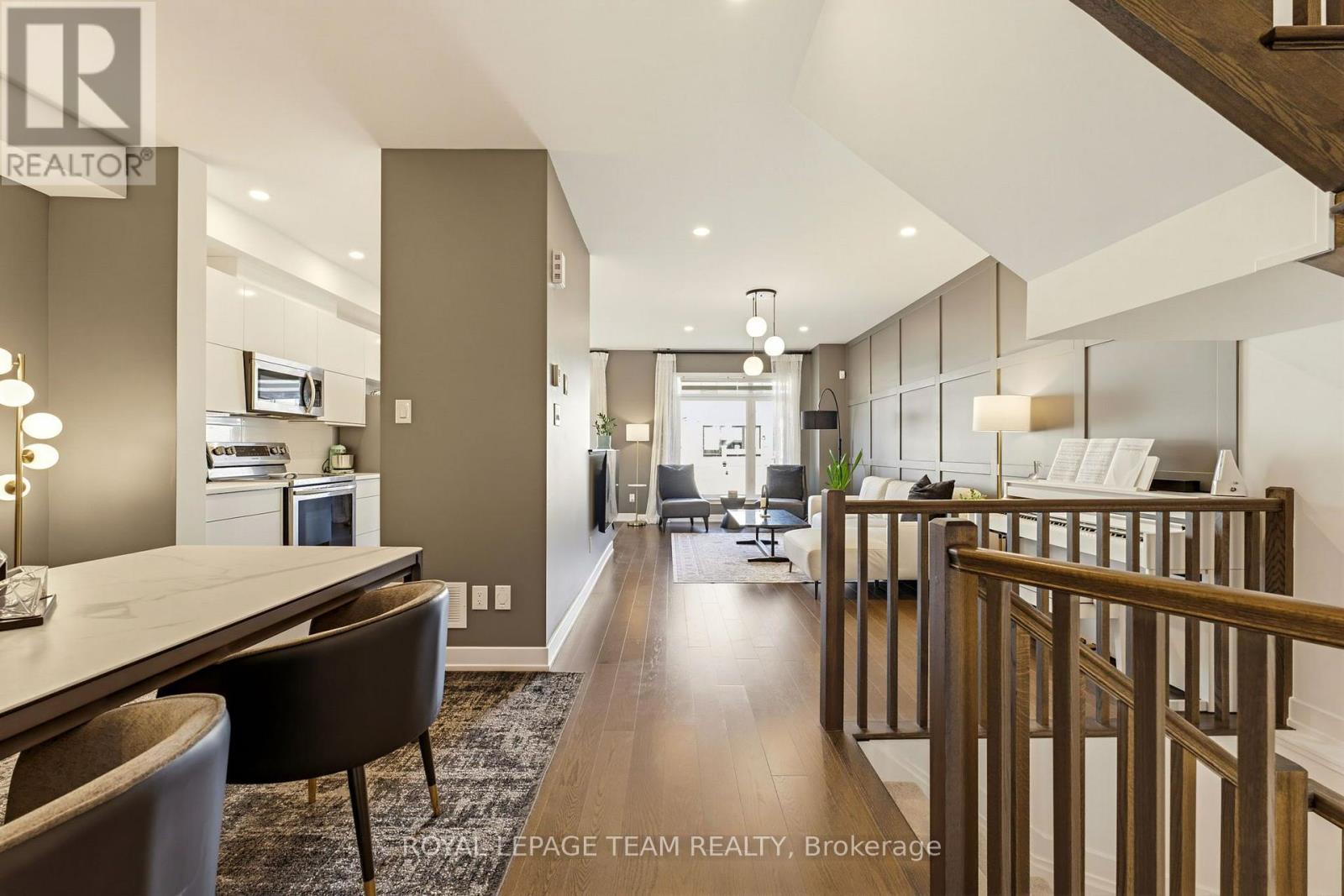 854 Solarium Avenue Property Photo 6