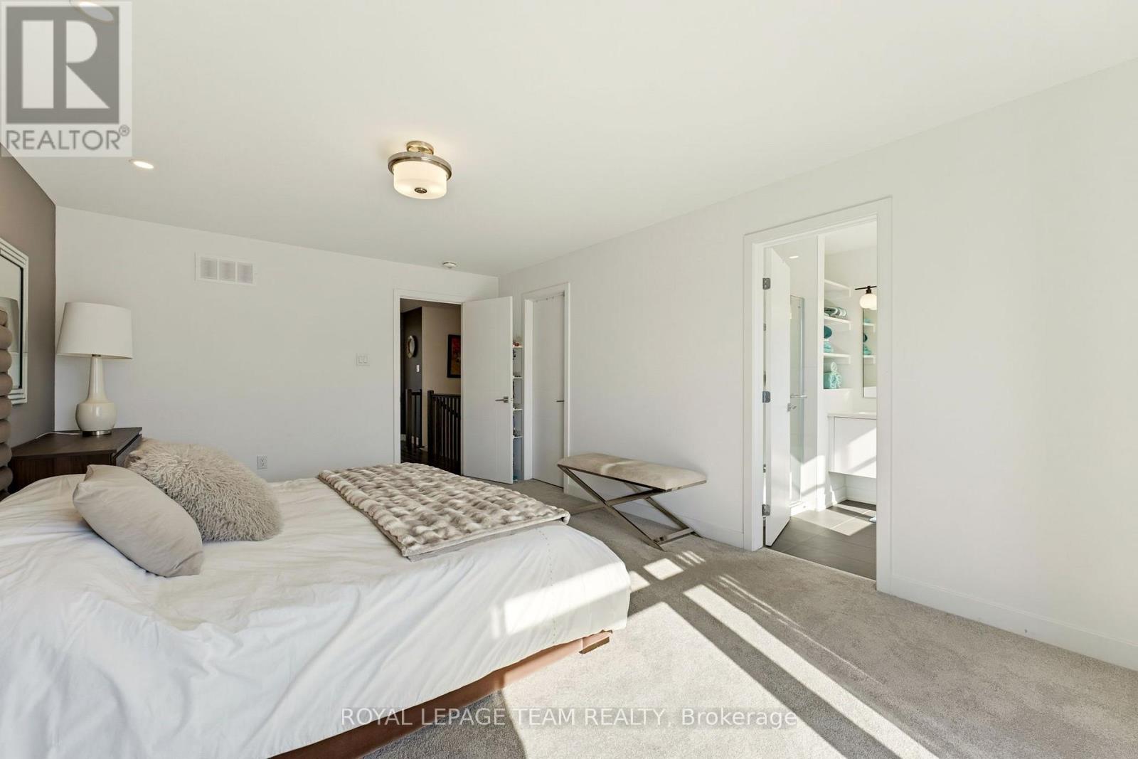 854 Solarium Avenue Property Photo 25