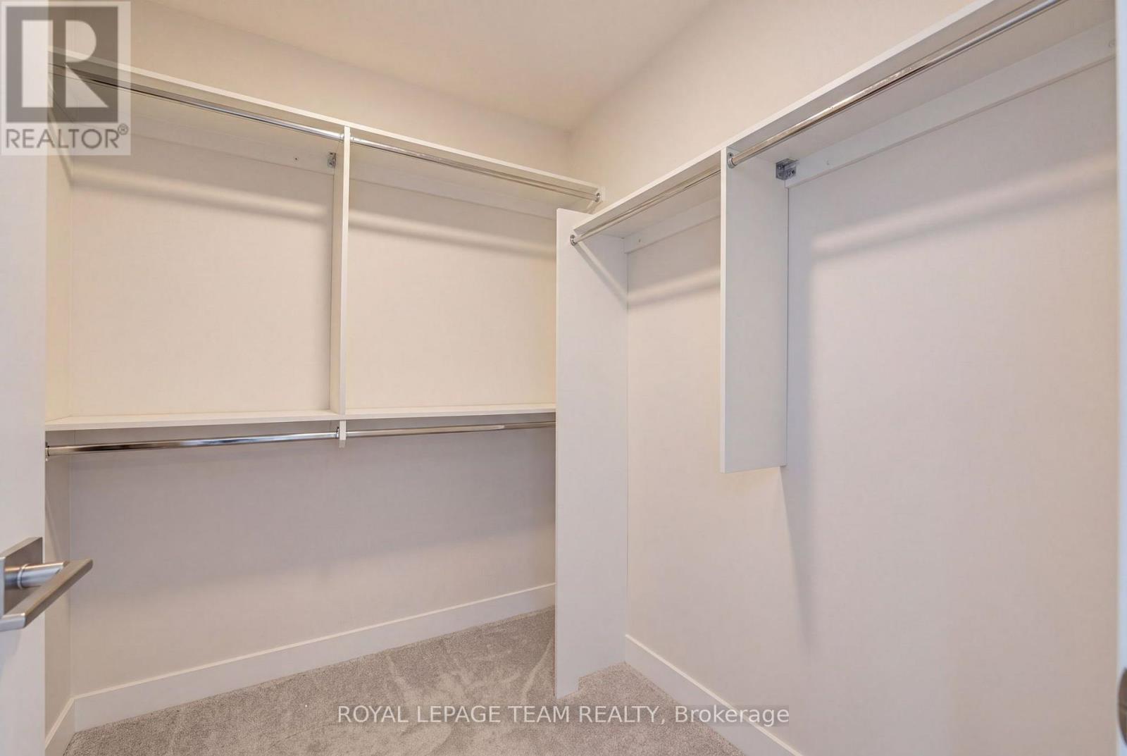 854 Solarium Avenue Property Photo 28