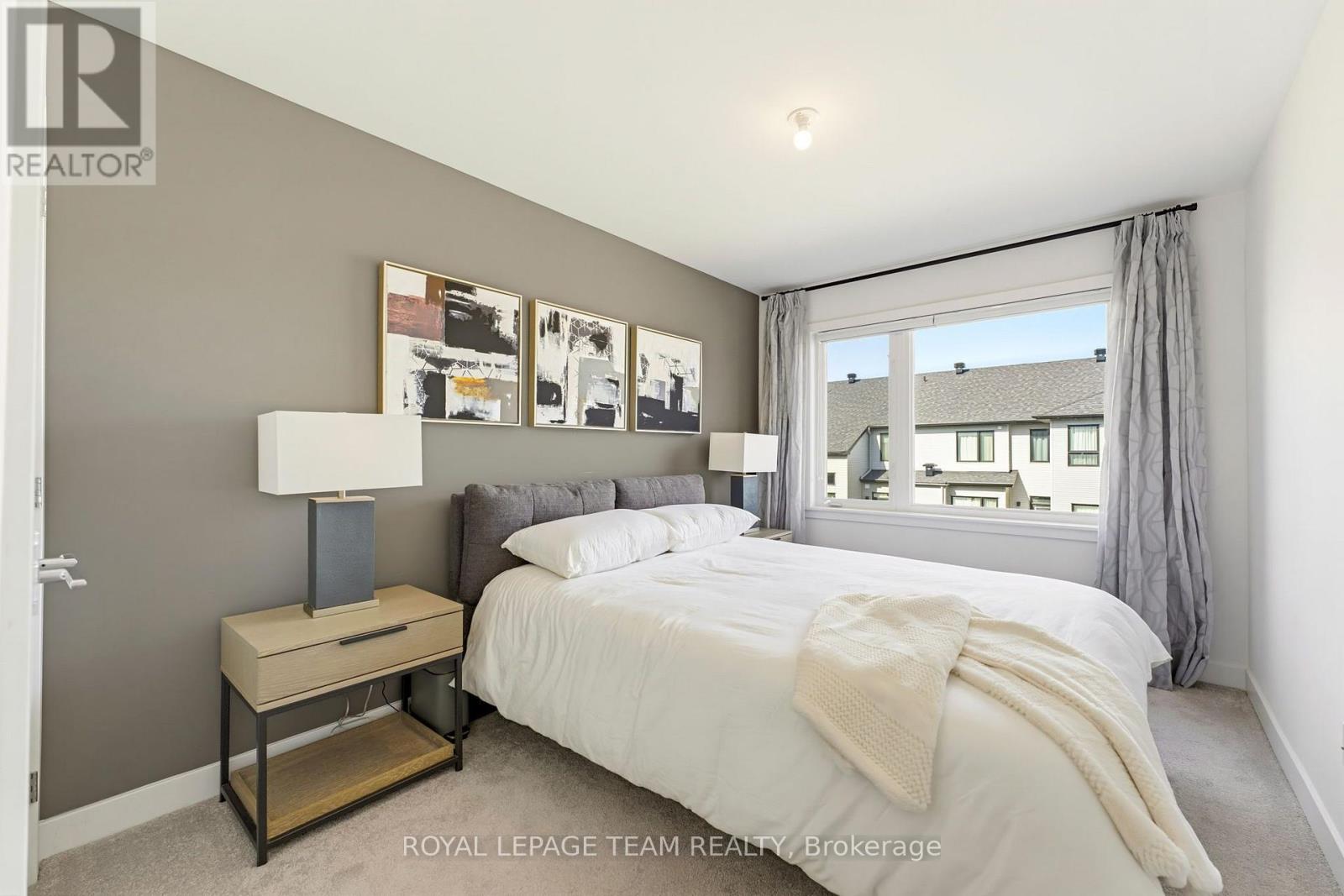 854 Solarium Avenue Property Photo 29