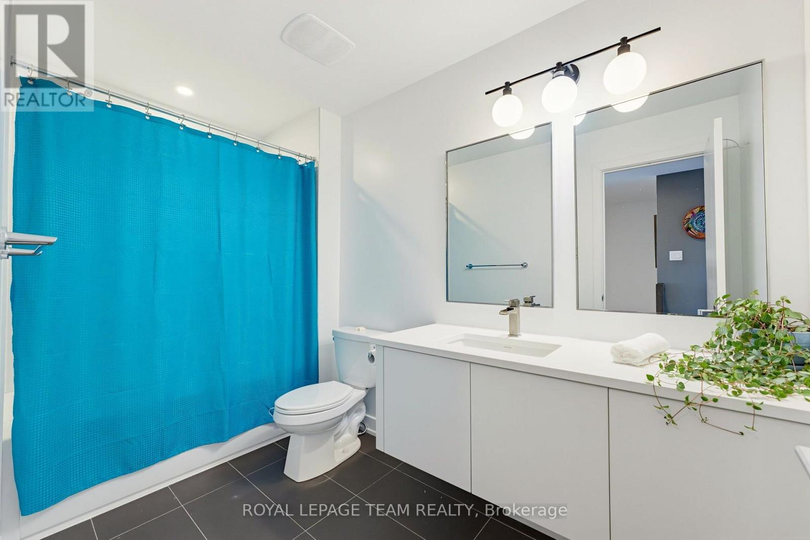 854 Solarium Avenue Property Photo 31