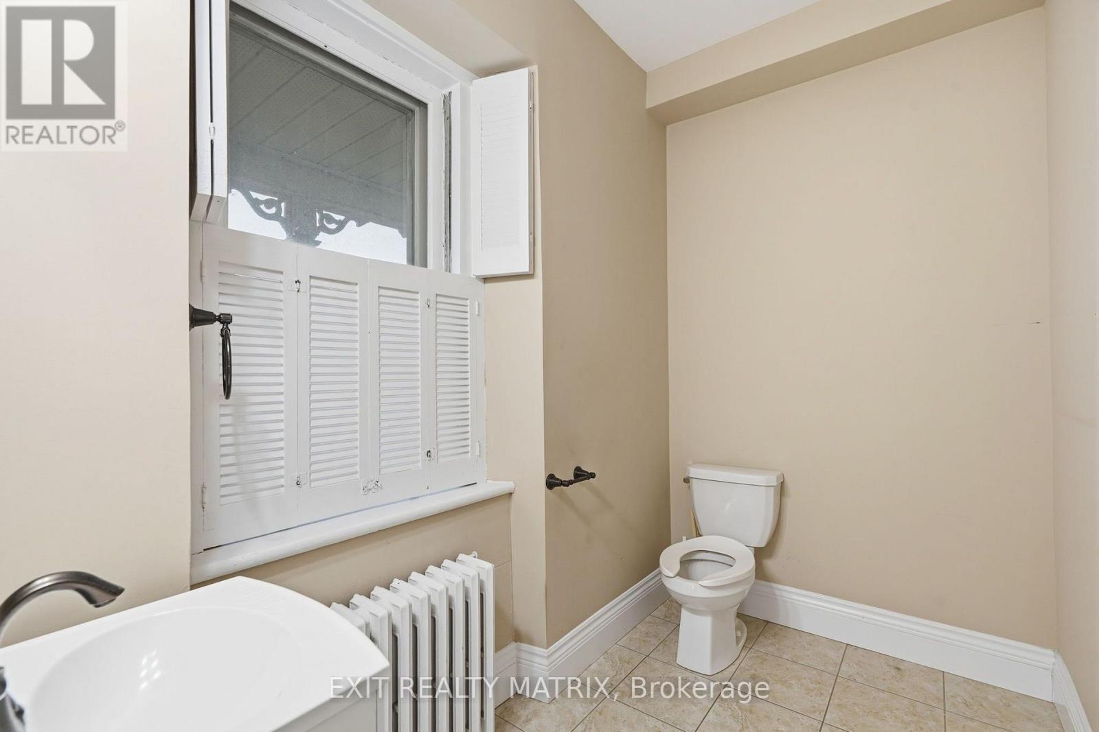 425 Water Street E Property Photo 20