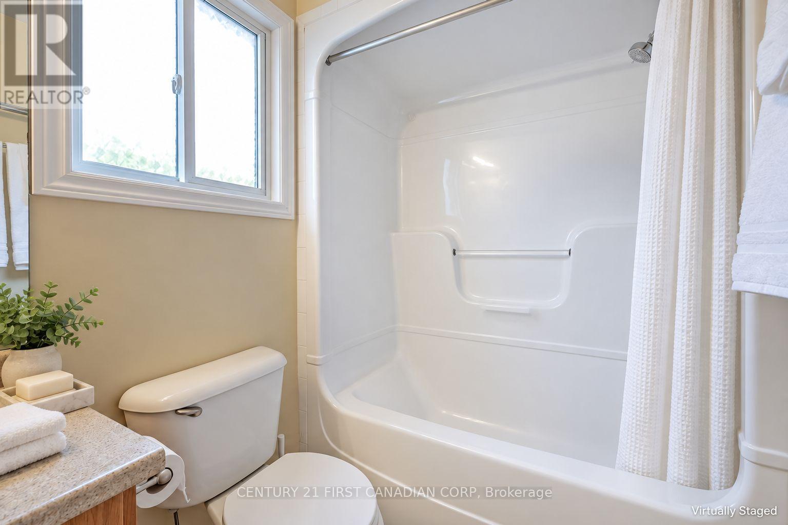 2096 Blackwater Road Property Photo 13