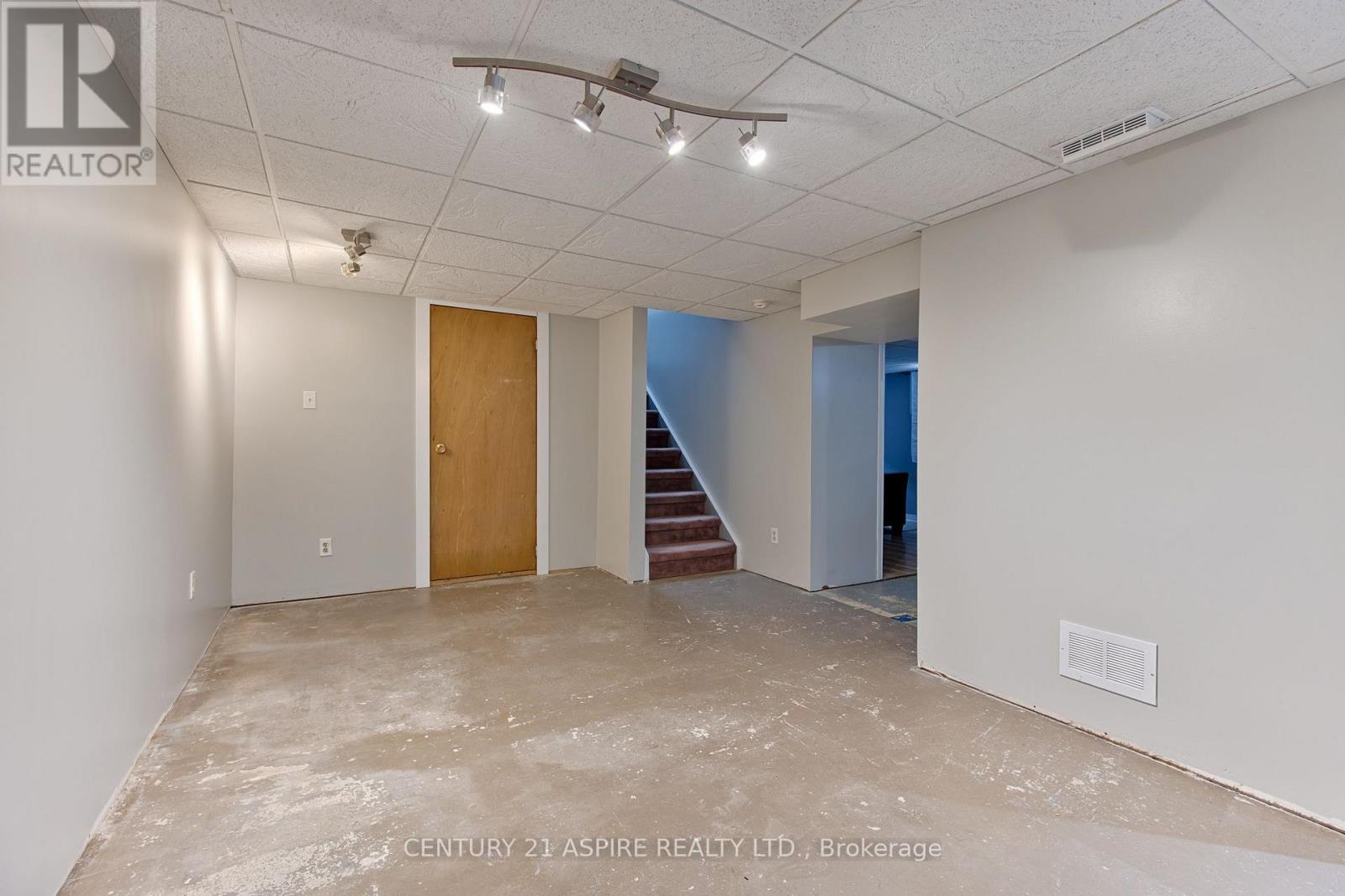 106 Forest Lea Road Property Photo 22
