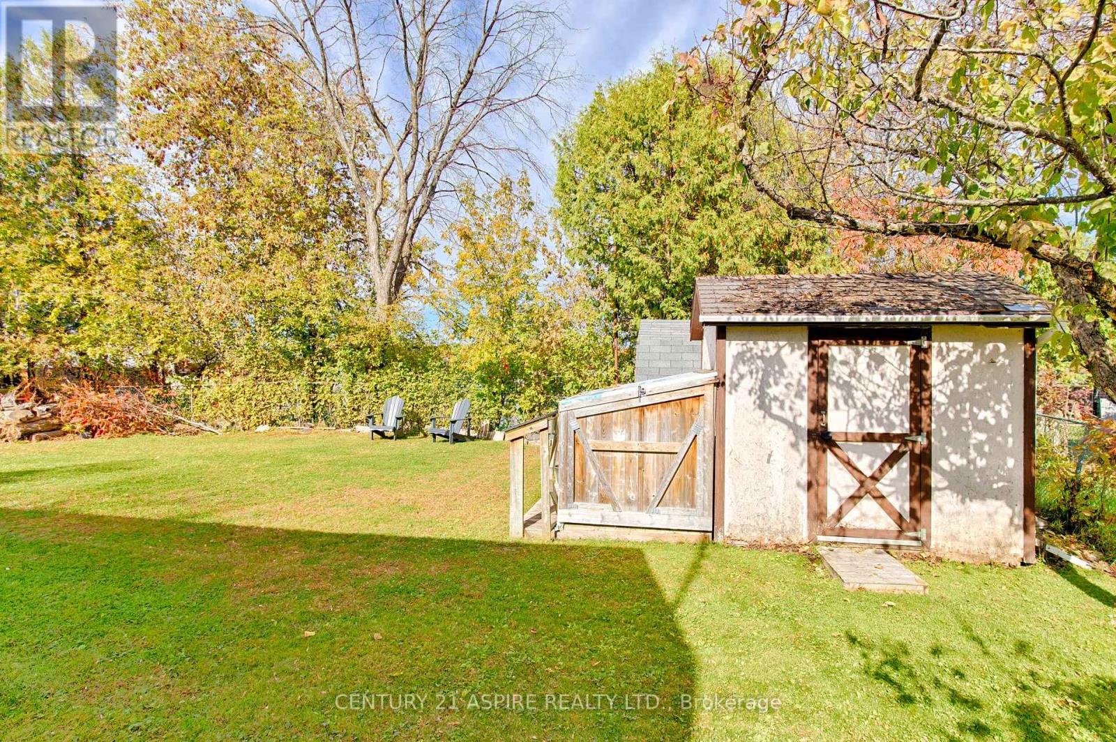 106 Forest Lea Road Property Photo 33