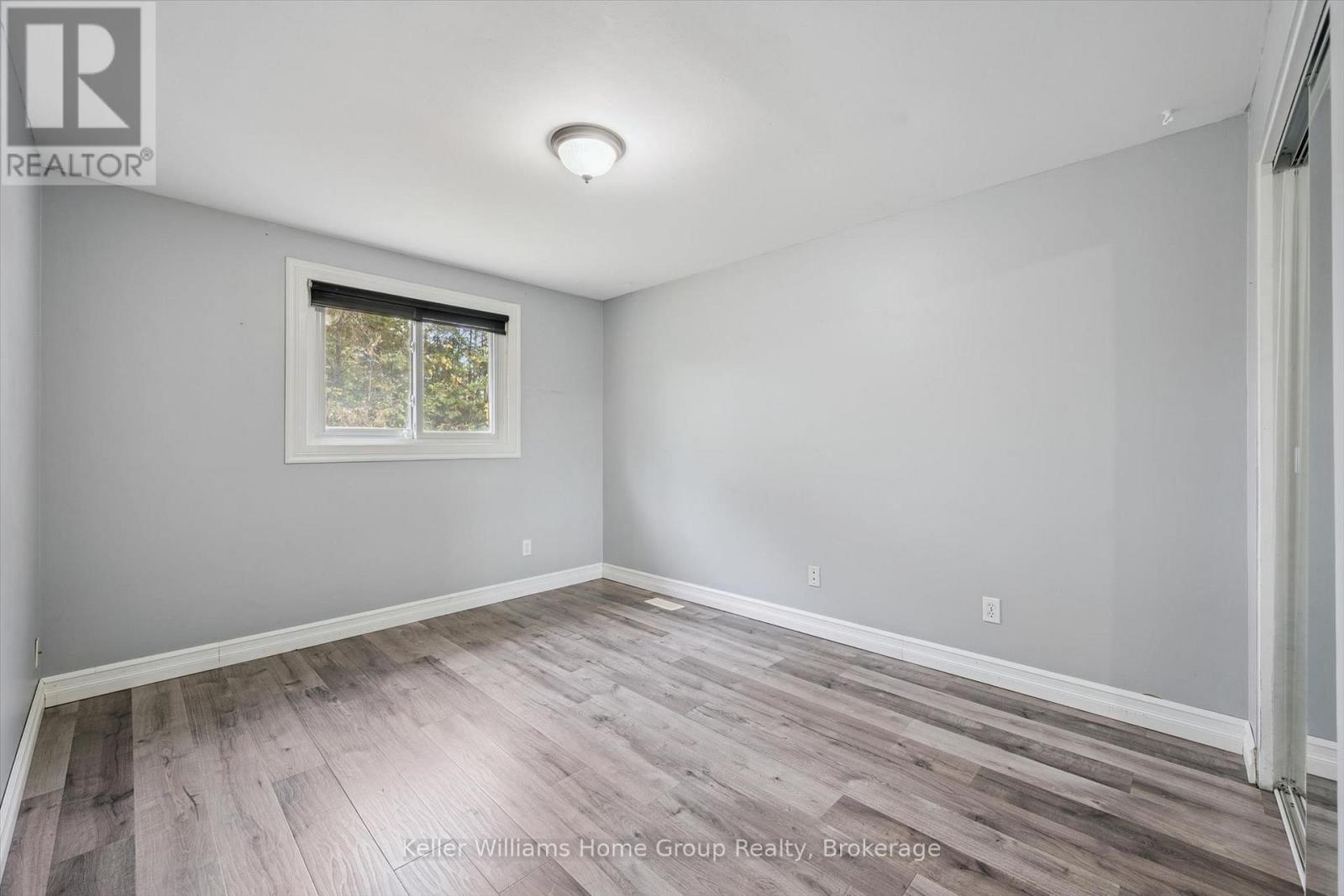 602 College Avenue W Property Photo 18