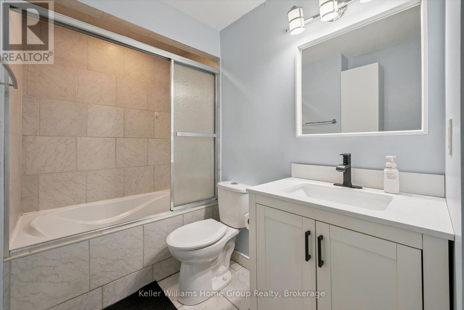 602 College Avenue W Property Photo 22
