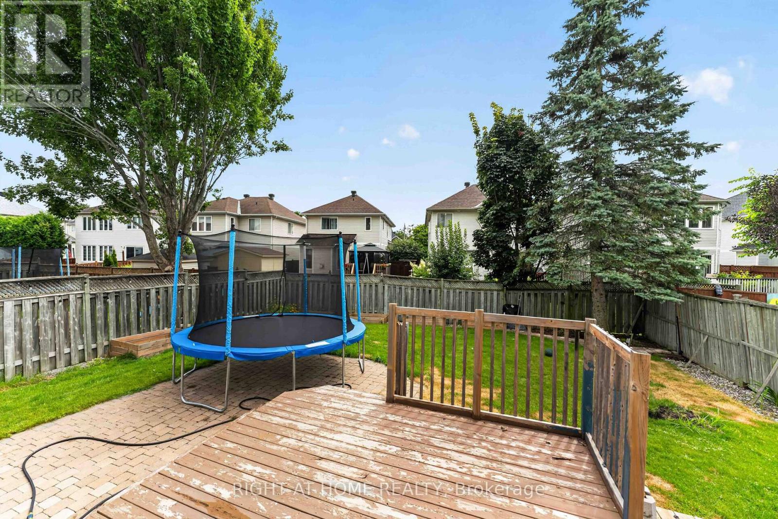 1552 Stojko Street Property Photo 40