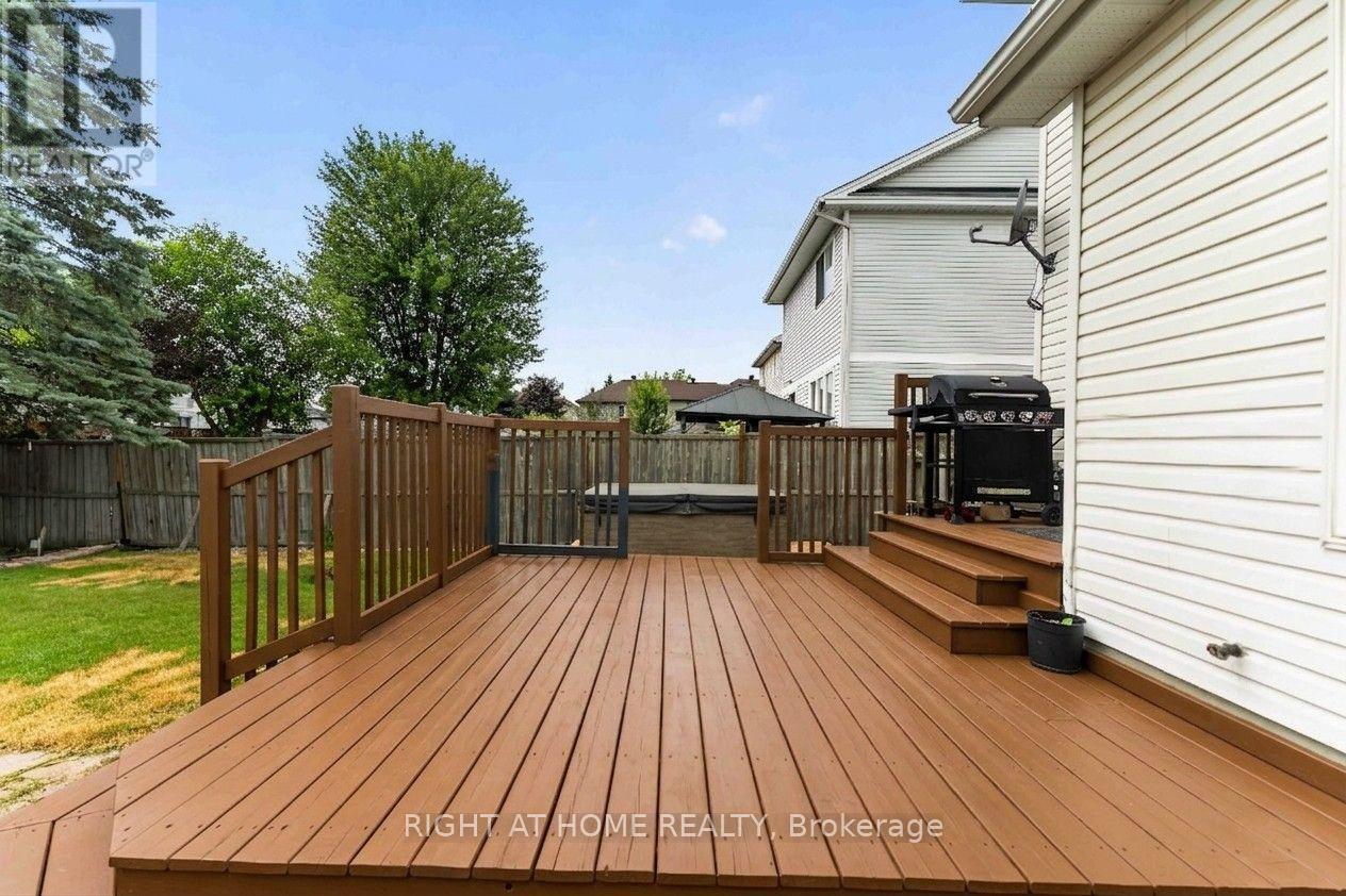 1552 Stojko Street Property Photo 41