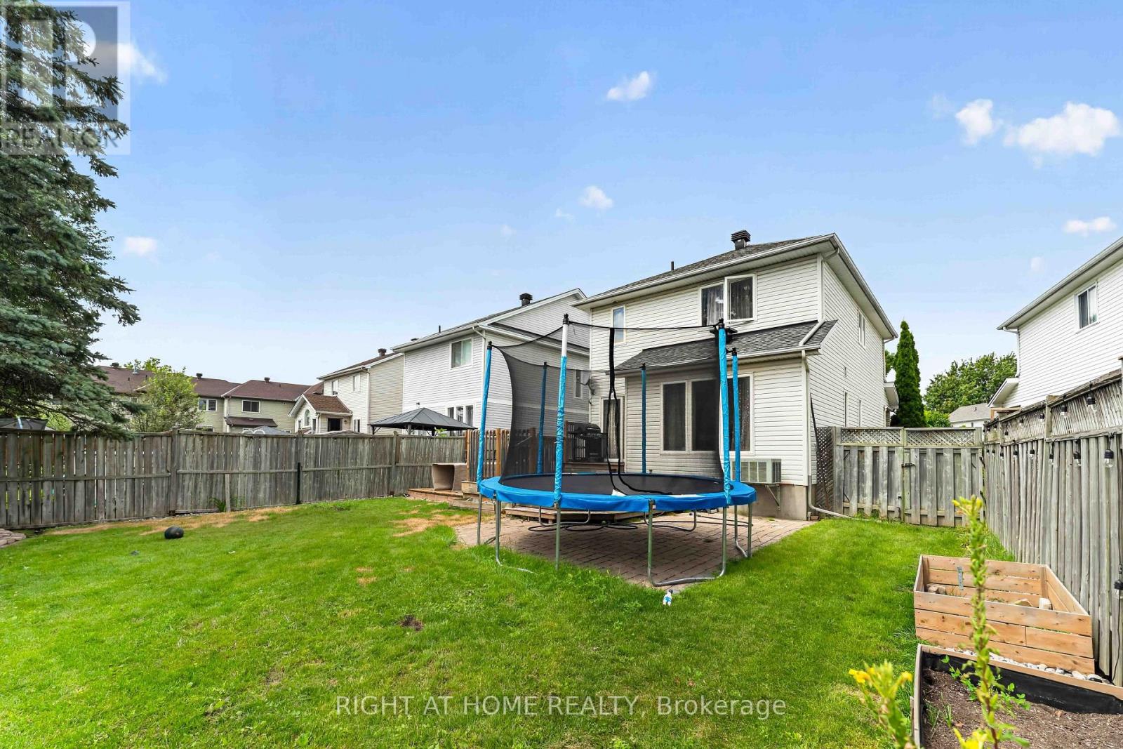 1552 Stojko Street Property Photo 42