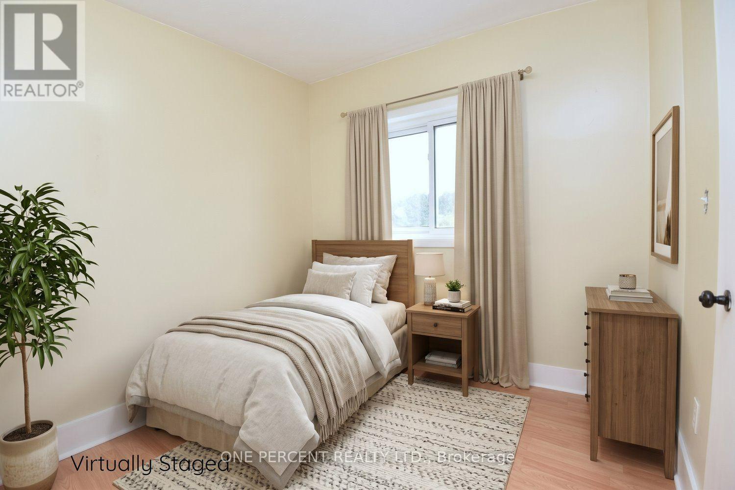 201 Strathearne Avenue Property Photo 13