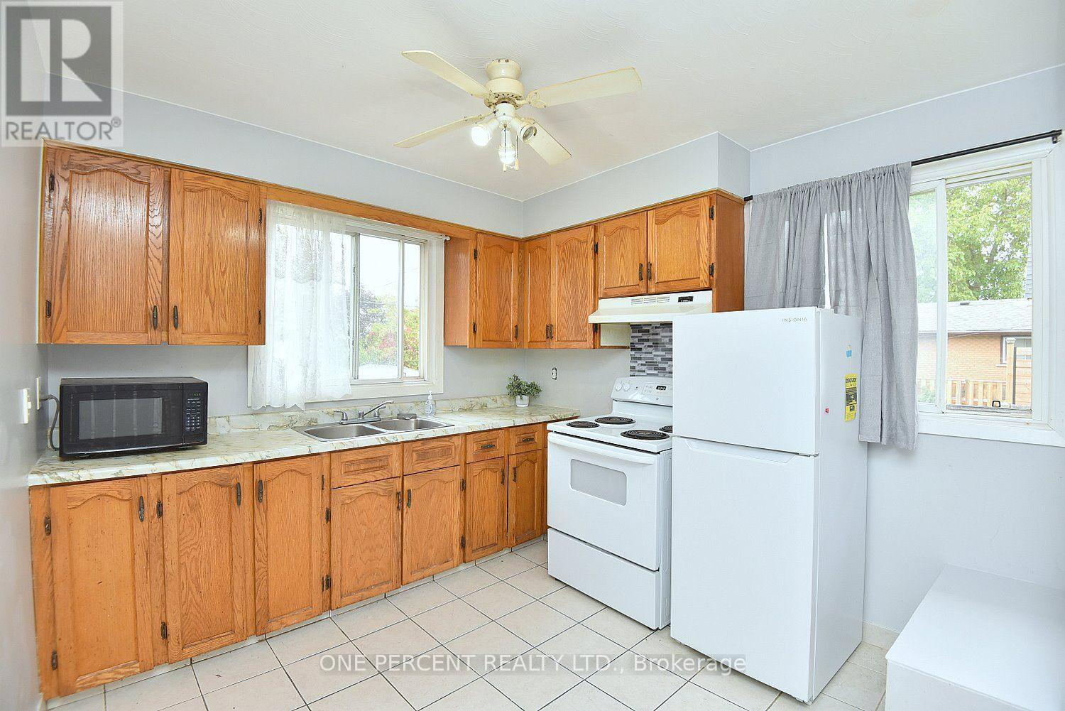 201 Strathearne Avenue Property Photo 19
