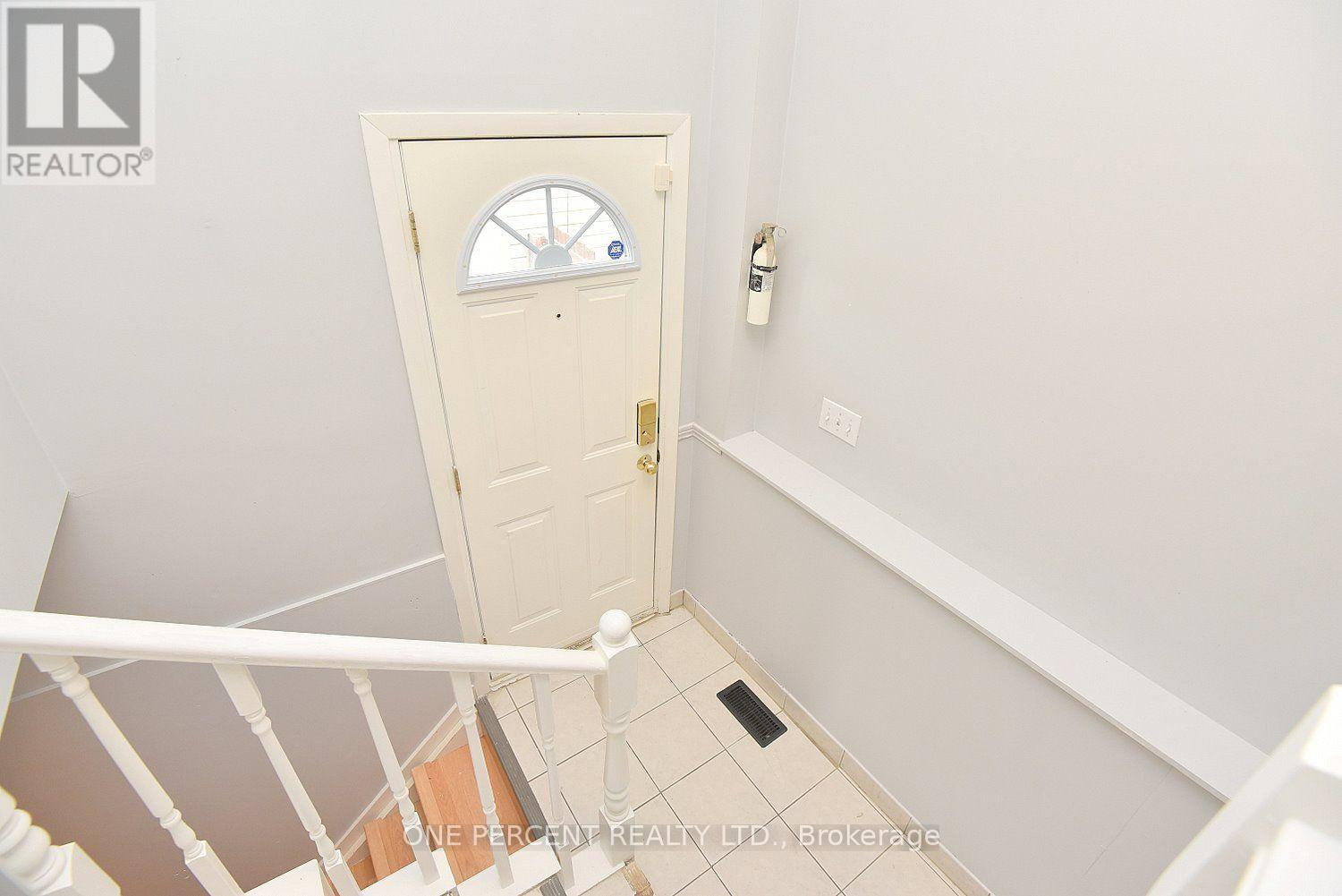 201 Strathearne Avenue Property Photo 23