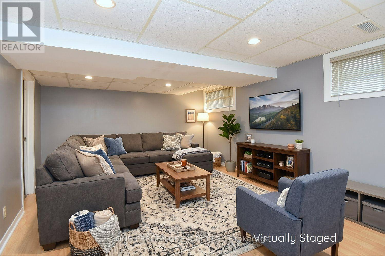 201 Strathearne Avenue Property Photo 26