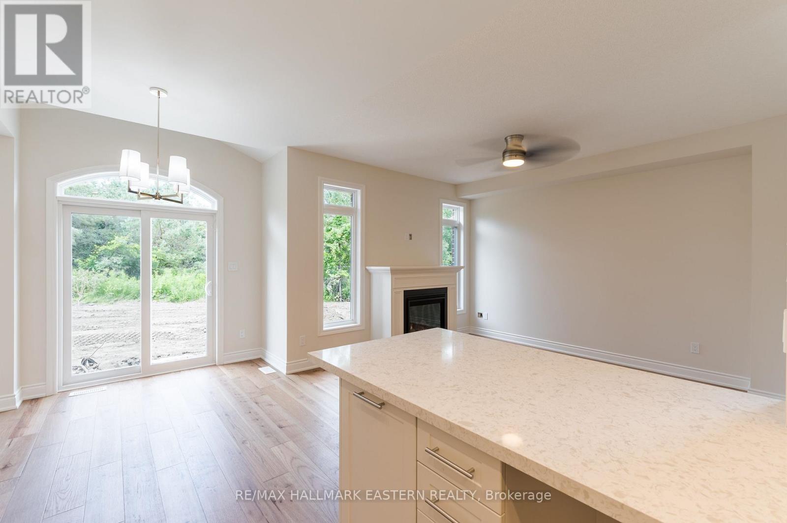 33 Coldbrook Drive Property Photo 14