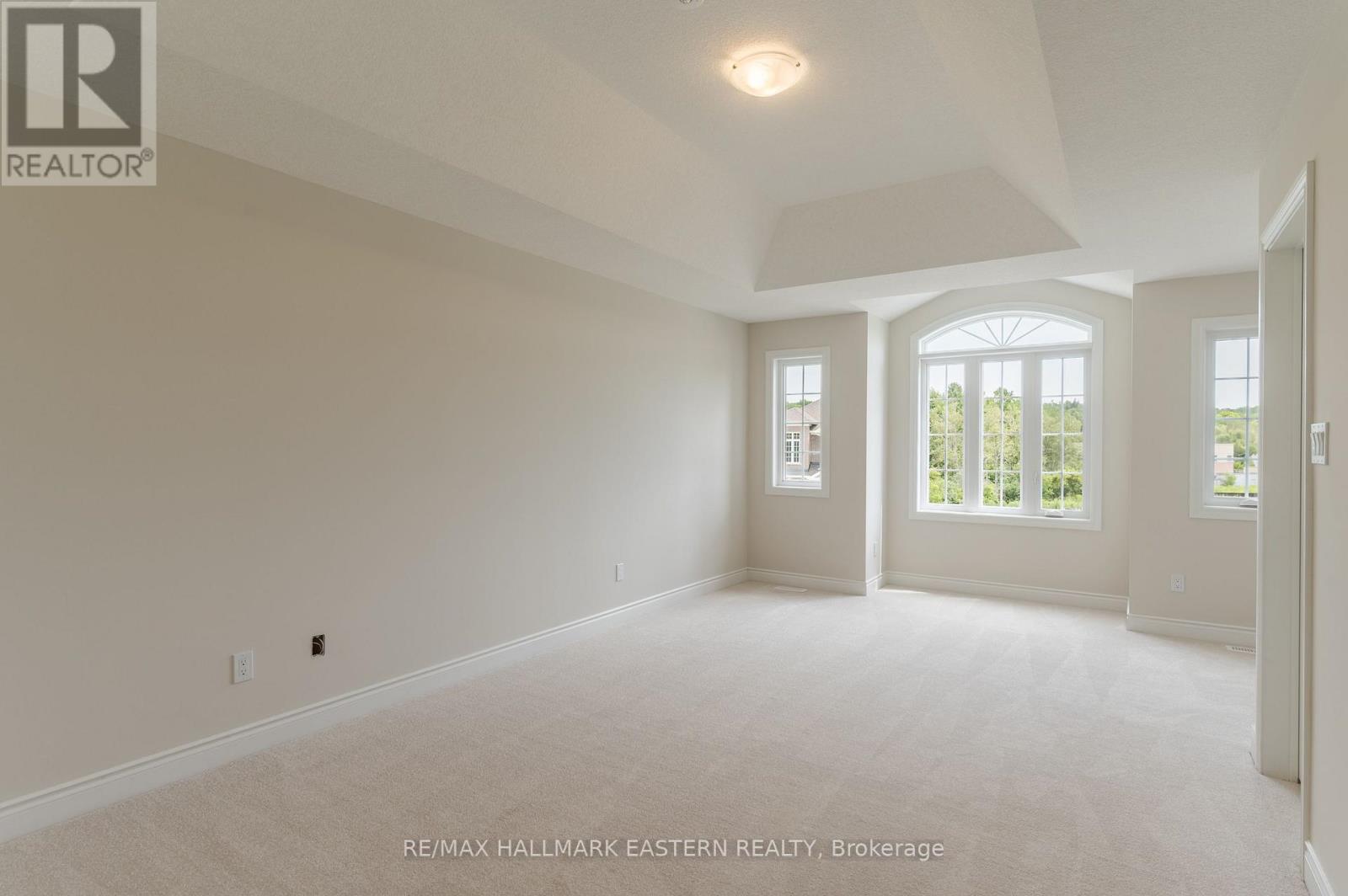 33 Coldbrook Drive Property Photo 20