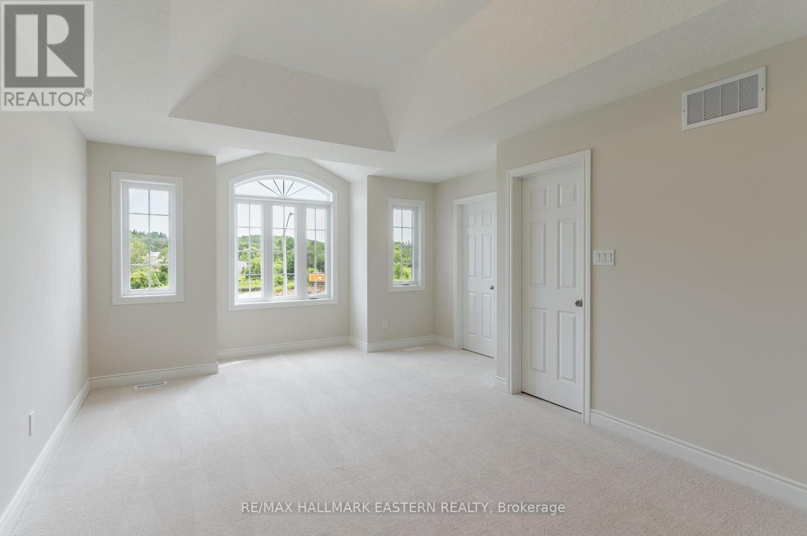 33 Coldbrook Drive Property Photo 21
