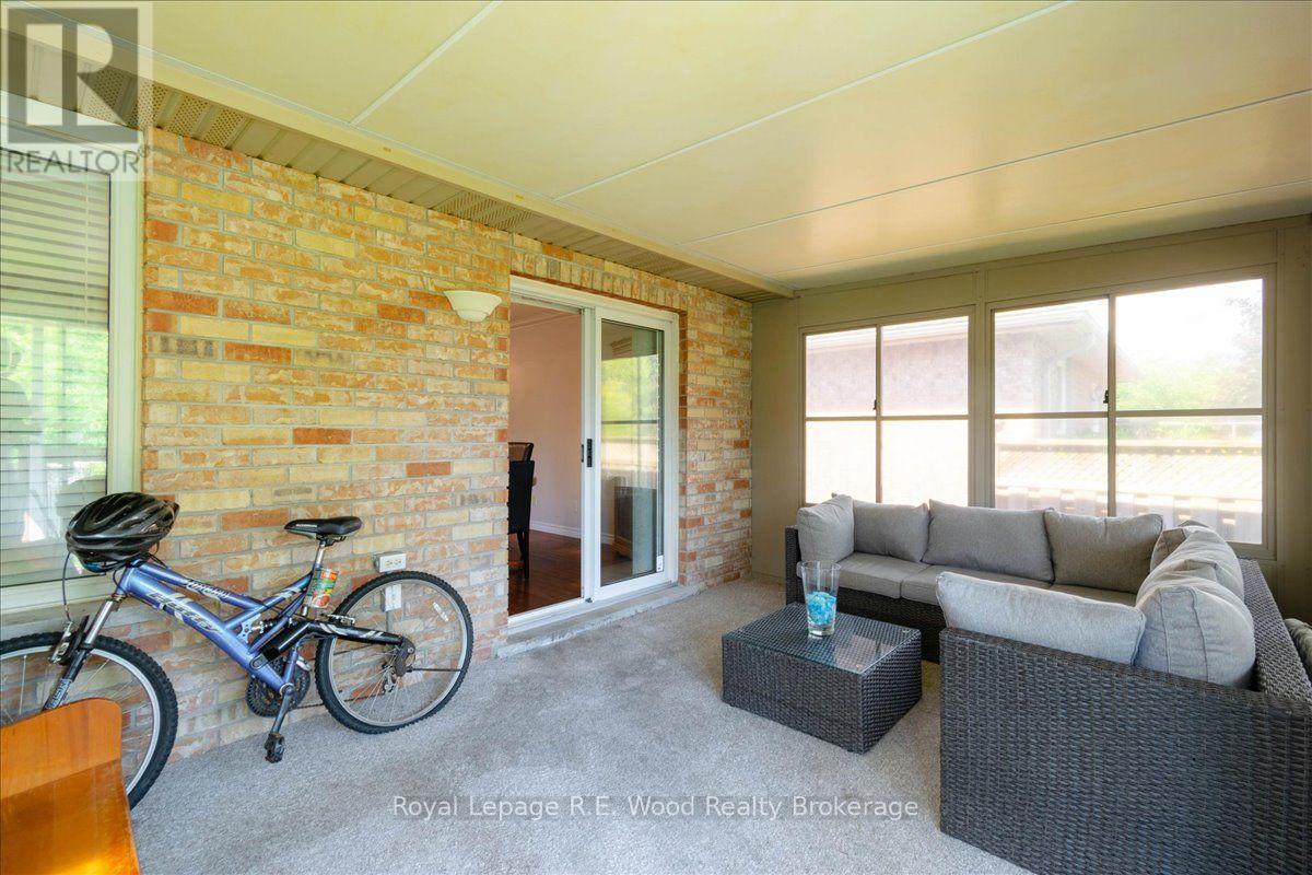 2 Oriole Crescent Property Photo 26