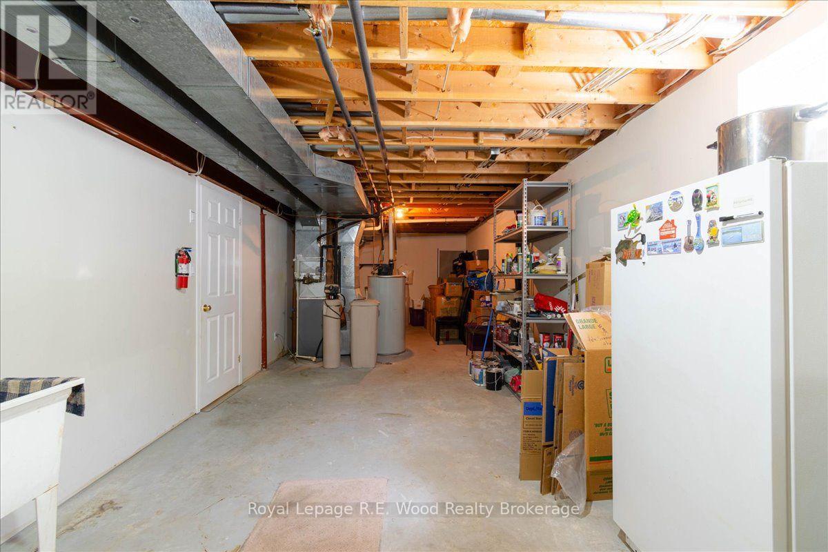 2 Oriole Crescent Property Photo 35