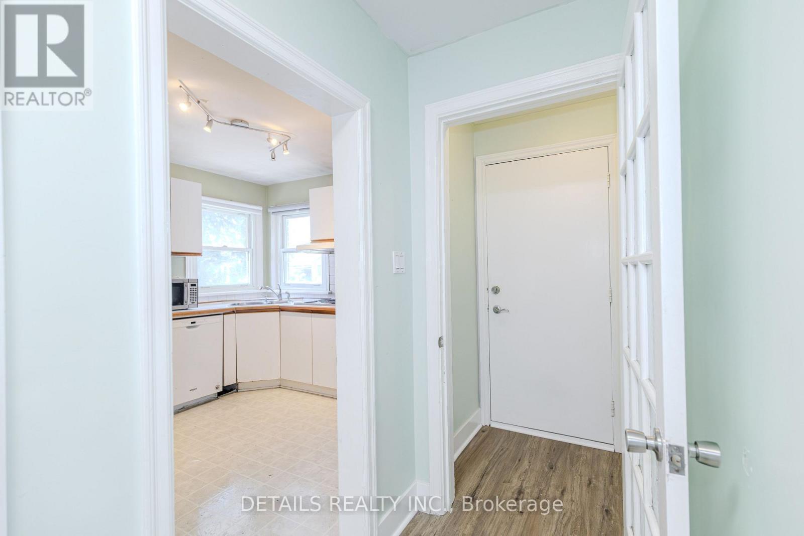 285 Columbus Avenue Property Photo 3