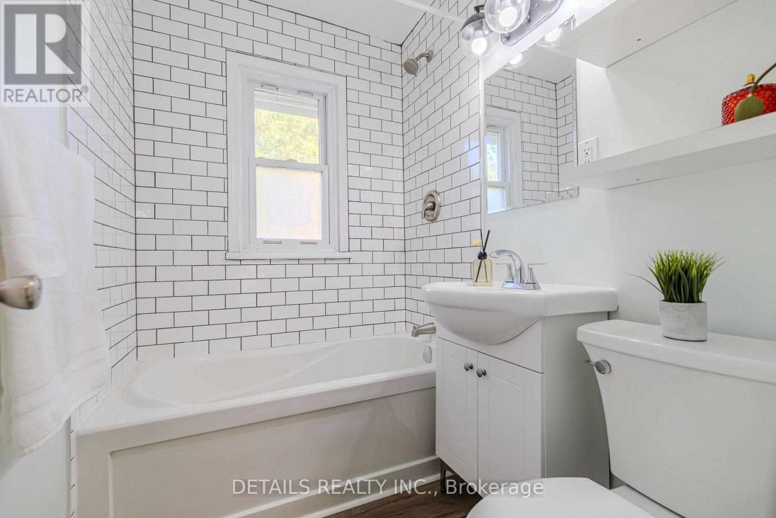 285 Columbus Avenue Property Photo 22
