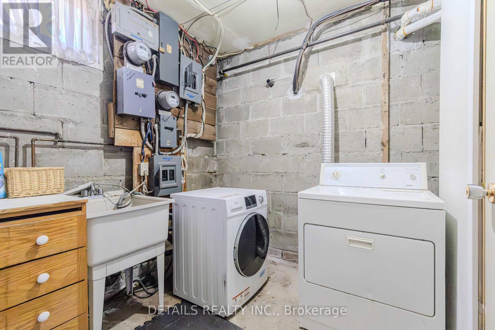 285 Columbus Avenue Property Photo 36