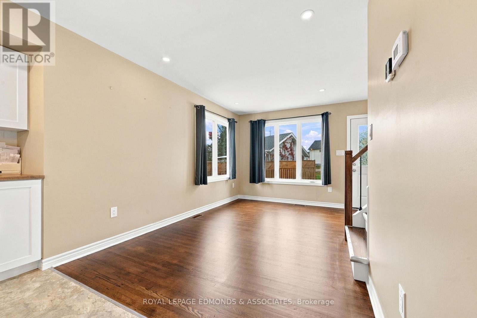 A - 465a Francis Street Property Photo 19