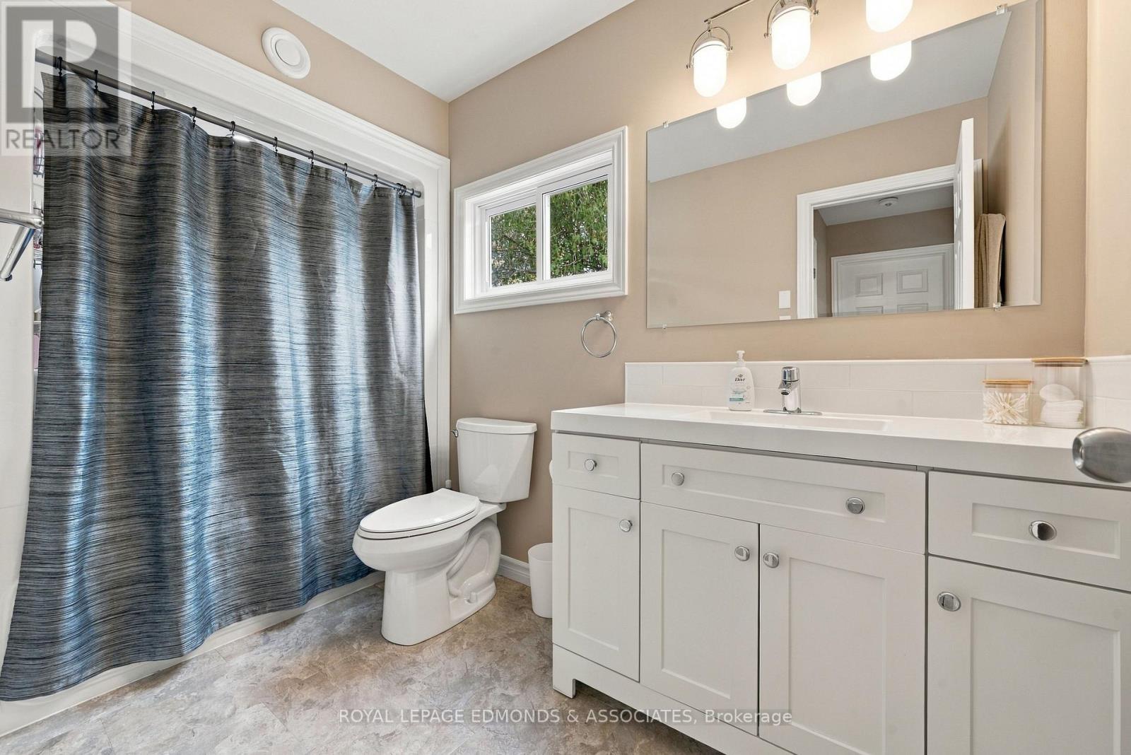 A - 465a Francis Street Property Photo 23