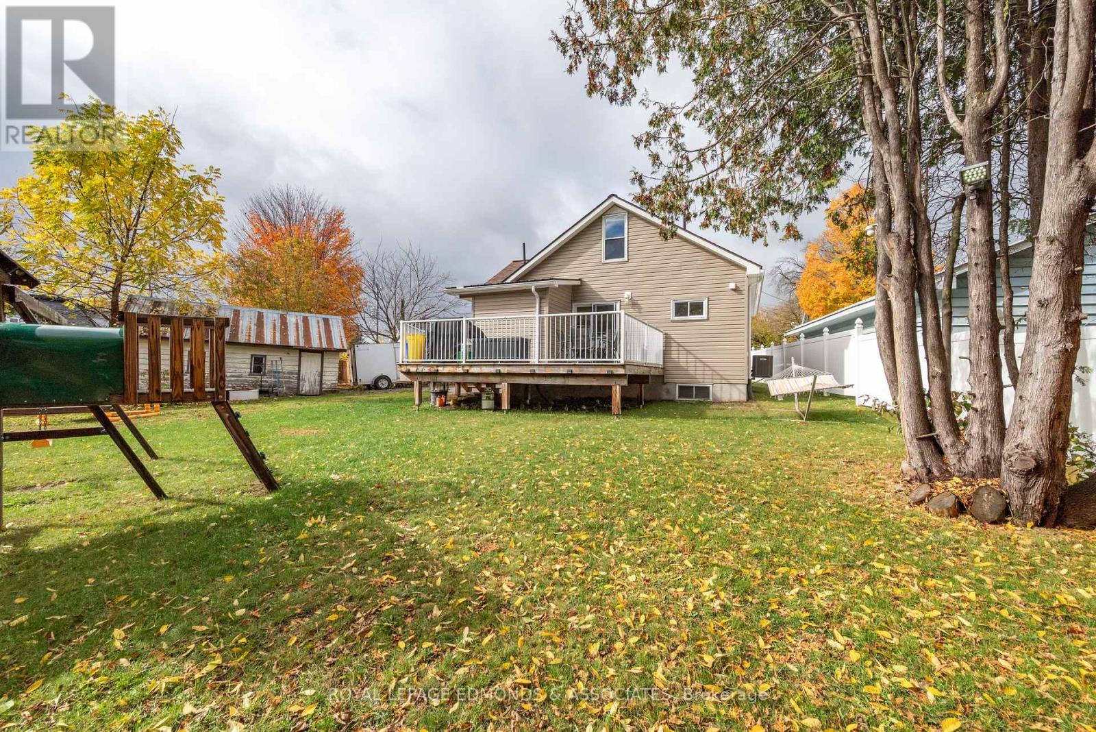 A - 465a Francis Street Property Photo 43